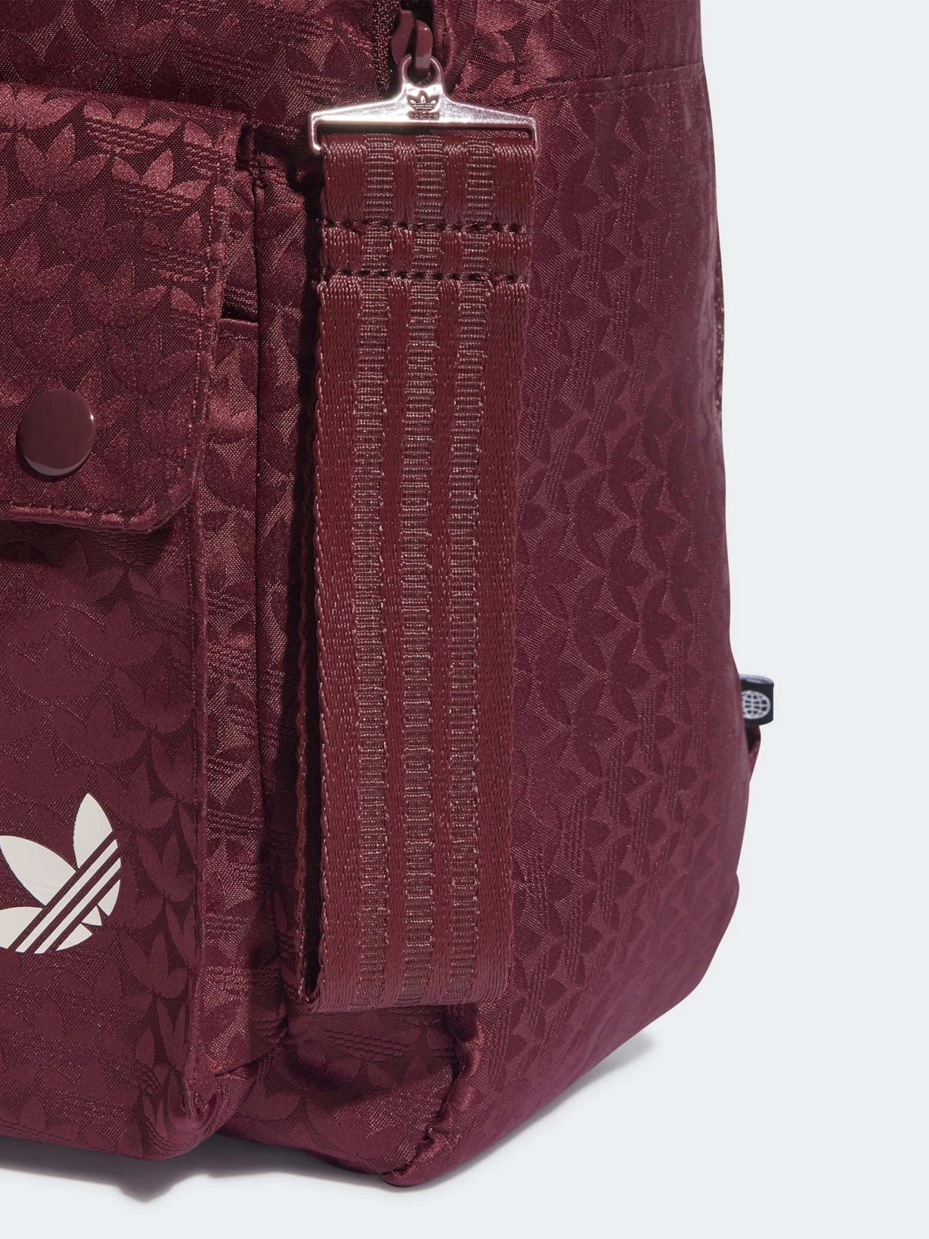 Рюкзаки Adidas Trefoi lJacquard Monogram 21L модель IC2087 Рюкзаки Adidas Trefoi lJacquard Monogram 21L модель IC2087 Фото