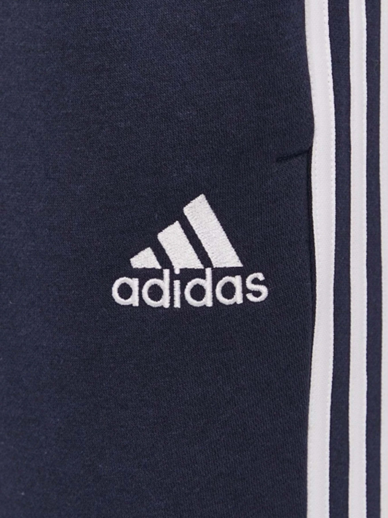 Брюки Adidas Essentials модель GK8823 Брюки Adidas Essentials модель GK8823 Фото