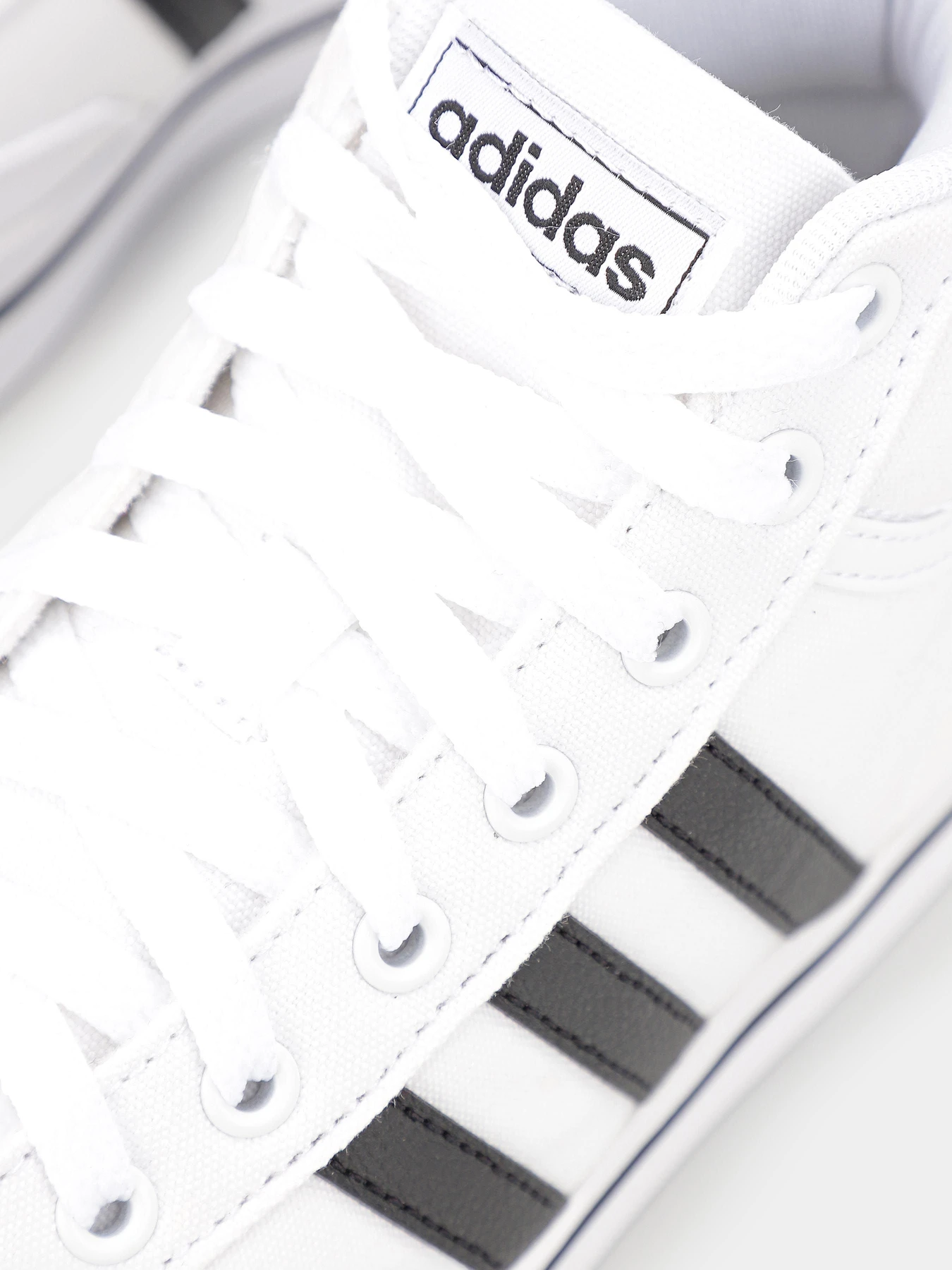 Кеди Adidas Retrovulc модель GW8376 Кеди Adidas Retrovulc модель GW8376 Фото