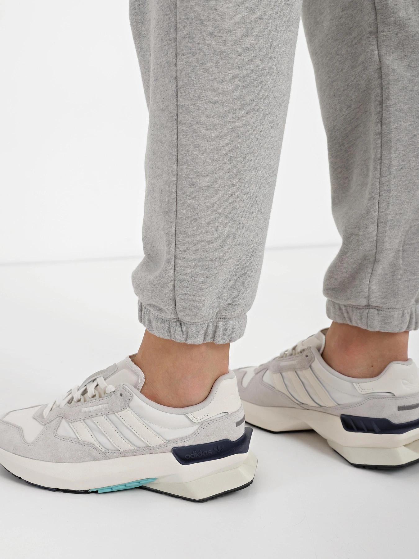 Кросівки Adidas Treziod PT модель H03710 Фото