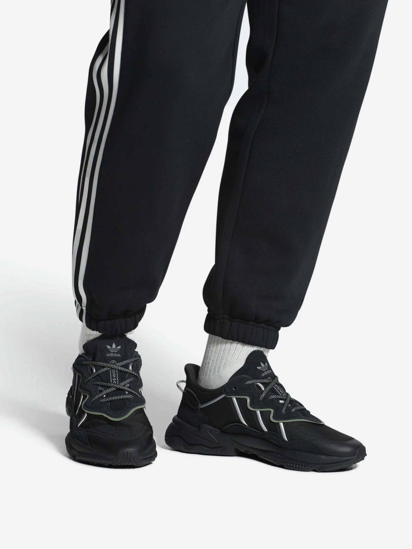 Кроссовки Adidas Ozweego модель HP6336 Кроссовки Adidas Ozweego модель HP6336 Фото
