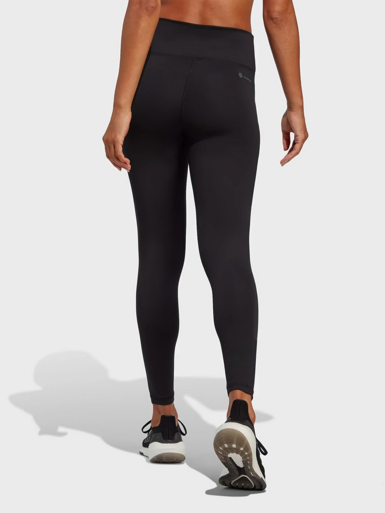 Брюки Adidas High-Waisted 7/8 модель HC8934 Брюки Adidas High-Waisted 7/8 модель HC8934 Фото