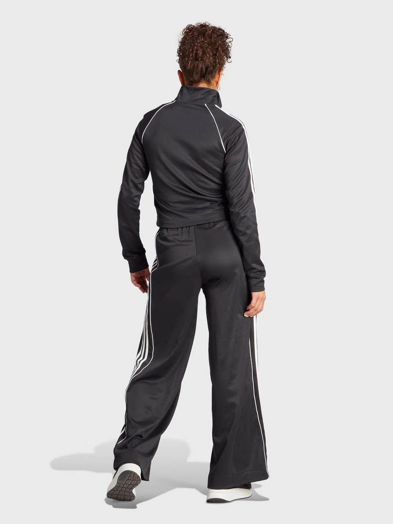 Костюмы Adidas Teamsport Sportswear модель IA3147 Фото