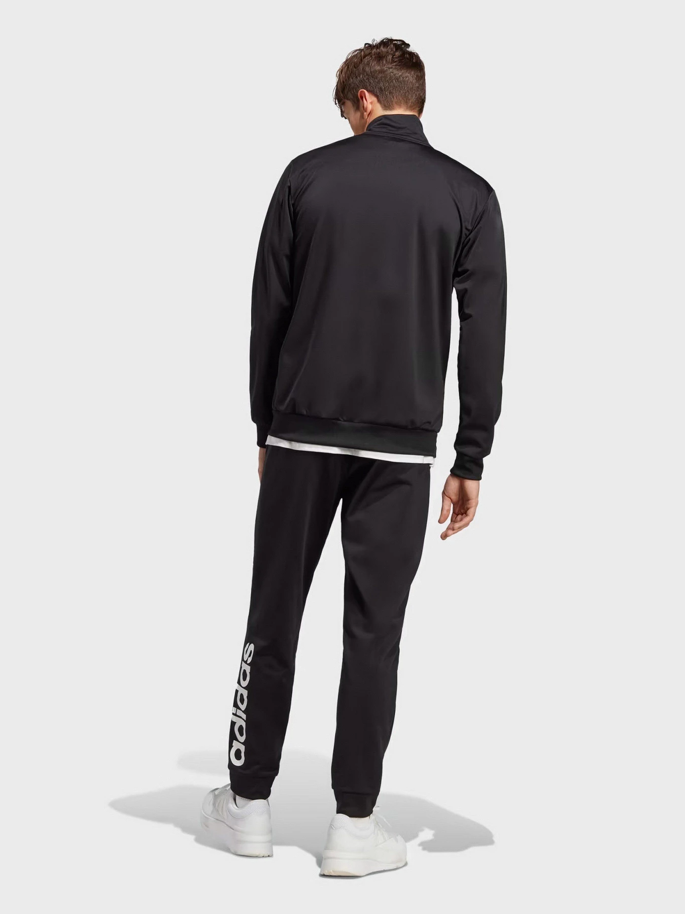 Костюмы Adidas Linear Logo Tricot модель IC6775 Костюмы Adidas Linear Logo Tricot модель IC6775 Фото