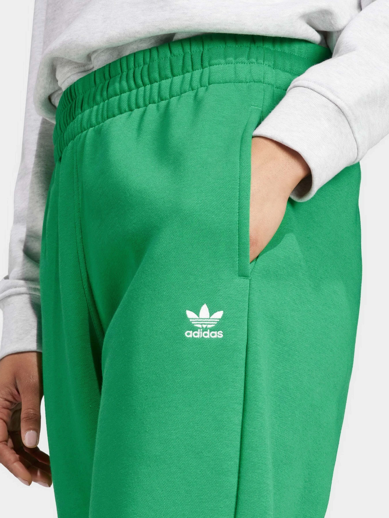Брюки Adidas Essentials Fleece Originals модель IJ7803 Брюки Adidas Essentials Fleece Originals модель IJ7803 Фото