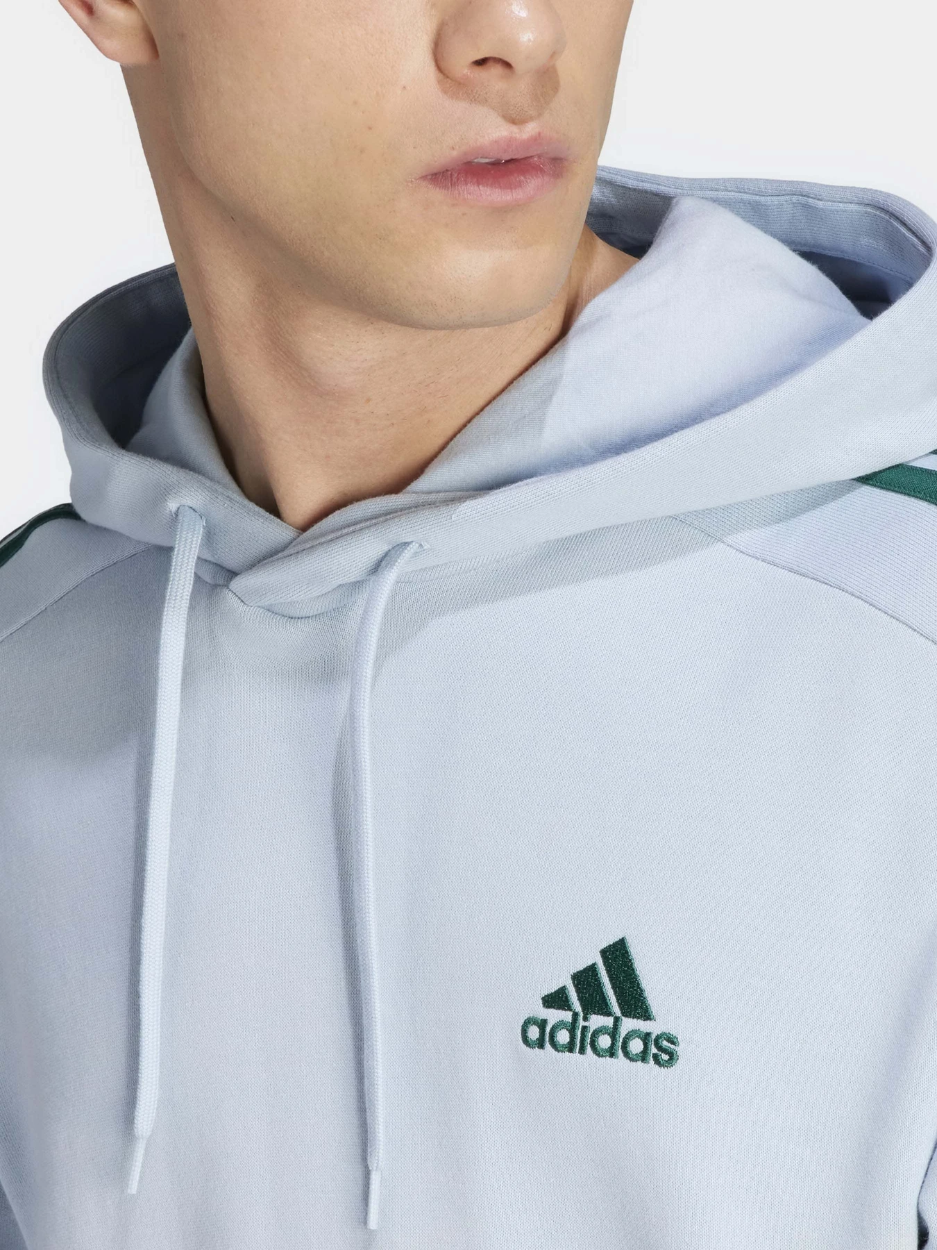Худи и свитшоты Adidas Essentials French Terry 3-Stripes модель IJ8680 Худи и свитшоты Adidas Essentials French Terry 3-Stripes модель IJ8680 Фото