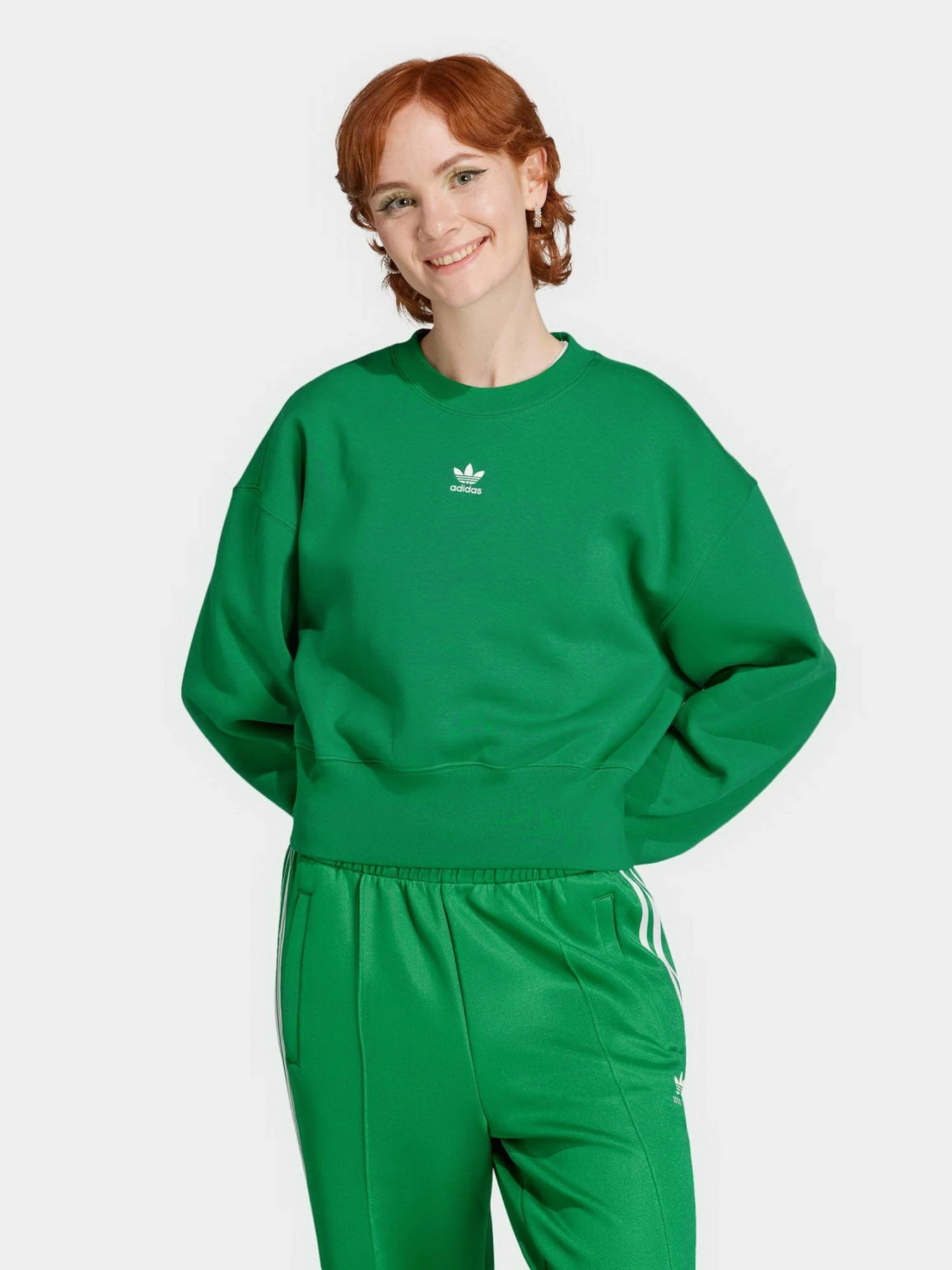 Худи и свитшоты Adidas Adicolor Essentials Originals модель IJ9772 Худи и свитшоты Adidas Adicolor Essentials Originals модель IJ9772 Фото