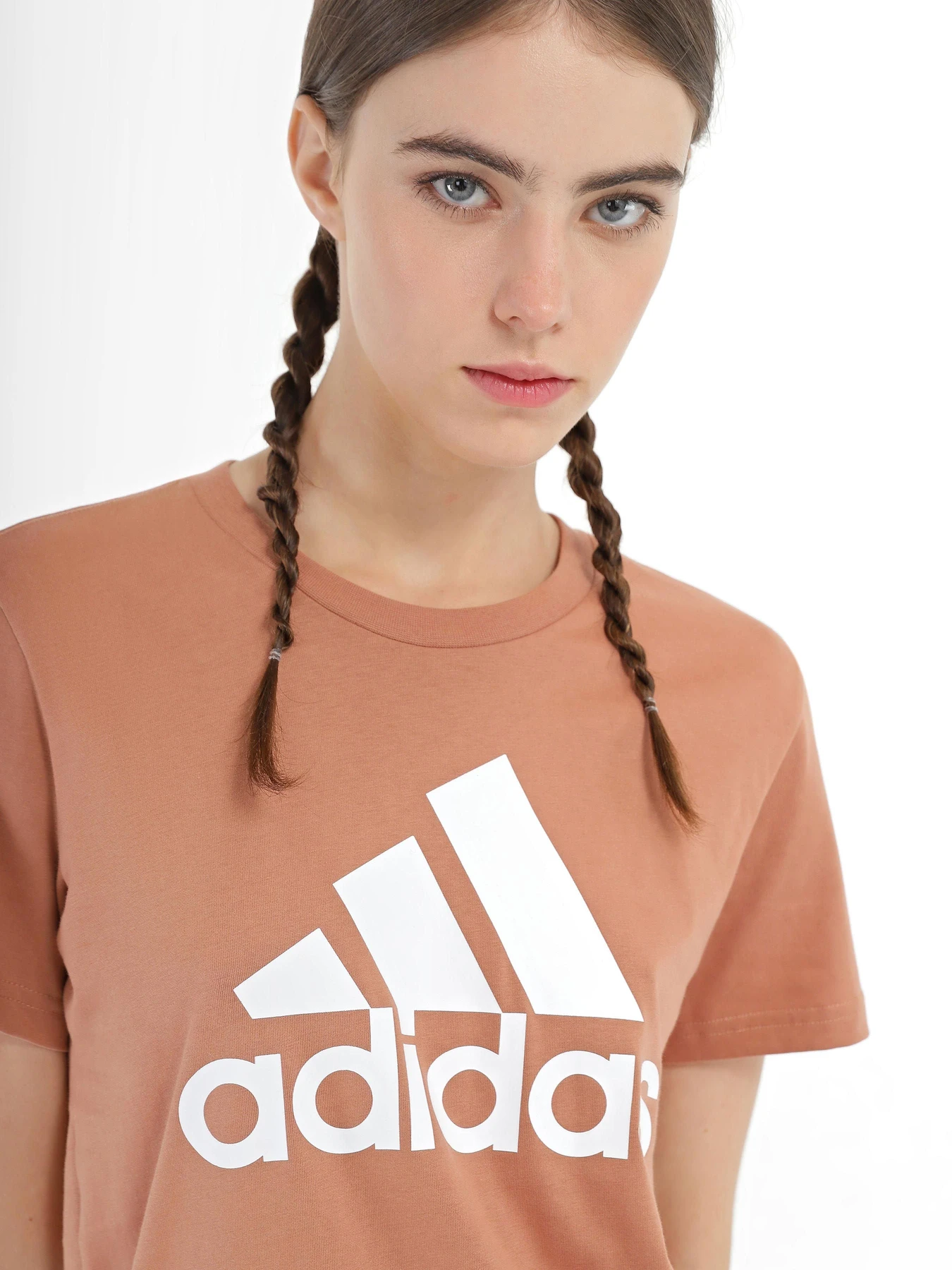 Футболки і поло Adidas Ess Logo модель IM2786 Футболки і поло Adidas Ess Logo модель IM2786 Фото