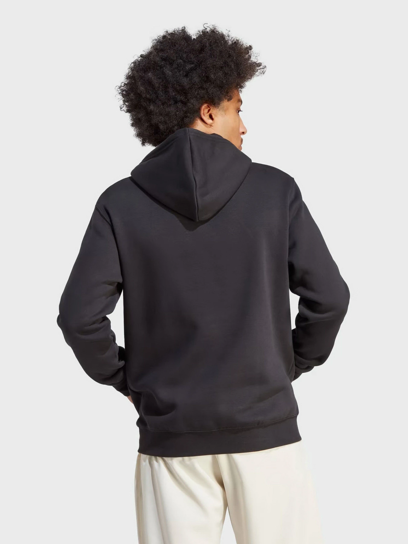 Худи и свитшоты Adidas Trefoil Essentials Originals модель IM4522 Худи и свитшоты Adidas Trefoil Essentials Originals модель IM4522 Фото