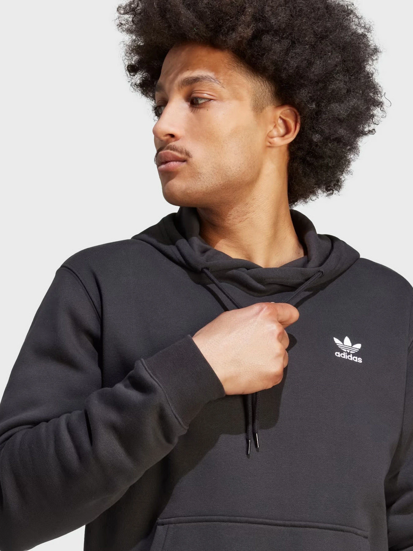 Худи и свитшоты Adidas Trefoil Essentials Originals модель IM4522 Худи и свитшоты Adidas Trefoil Essentials Originals модель IM4522 Фото