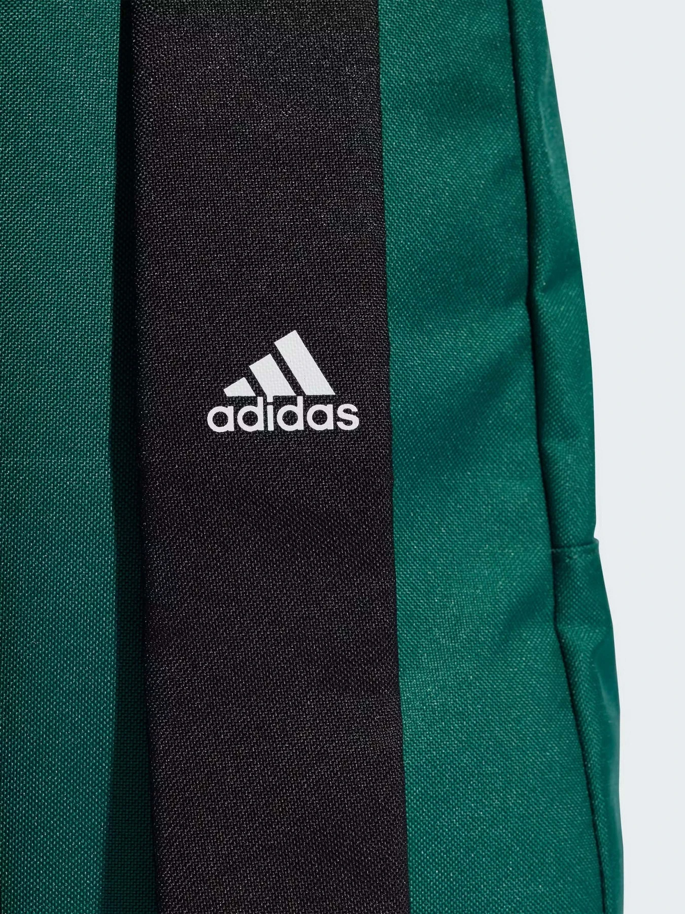 Рюкзаки Adidas Brand Love модель HZ2920 Рюкзаки Adidas Brand Love модель HZ2920 Фото