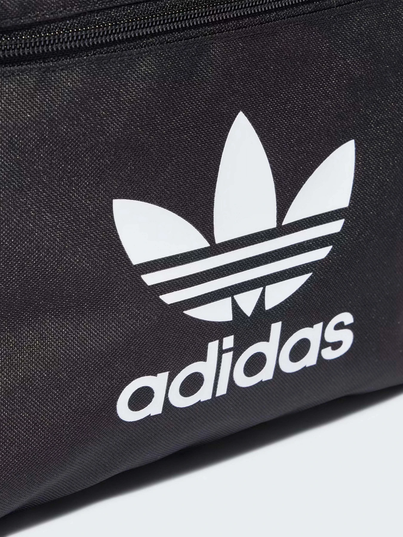 Рюкзаки Adidas ADICOLOR 21L модель IJ0761 Фото