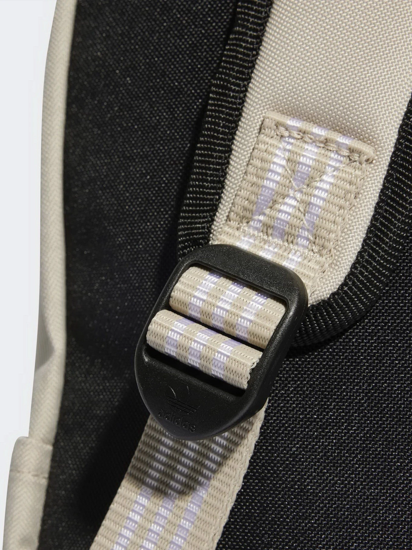 Рюкзаки Adidas Adicolor модель IL1963 Рюкзаки Adidas Adicolor модель IL1963 Фото