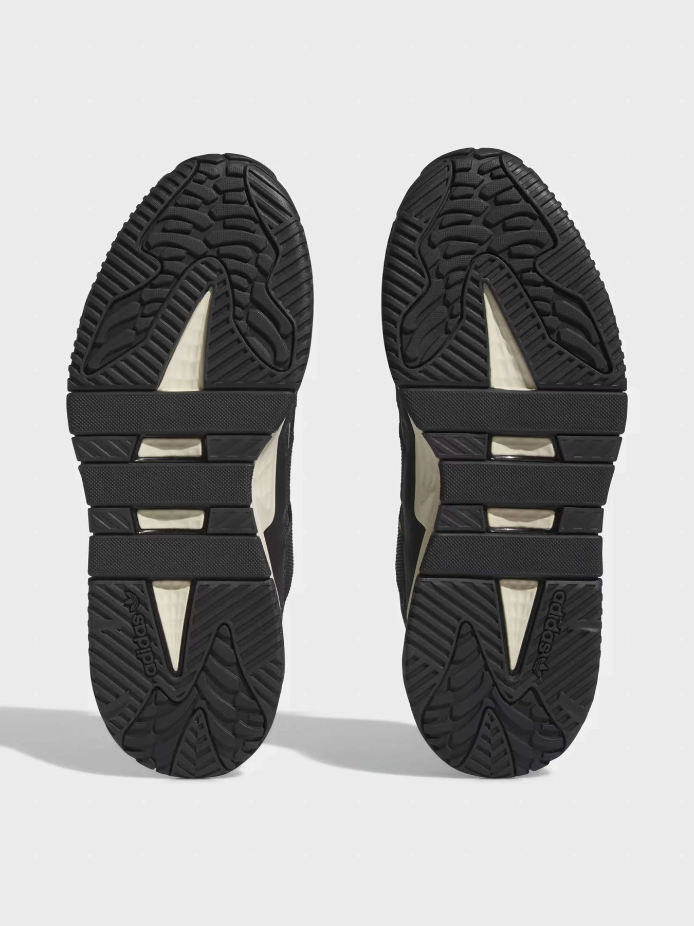 Кроссовки Adidas NITEBALL модель ID8067 Кроссовки Adidas NITEBALL модель ID8067 Фото