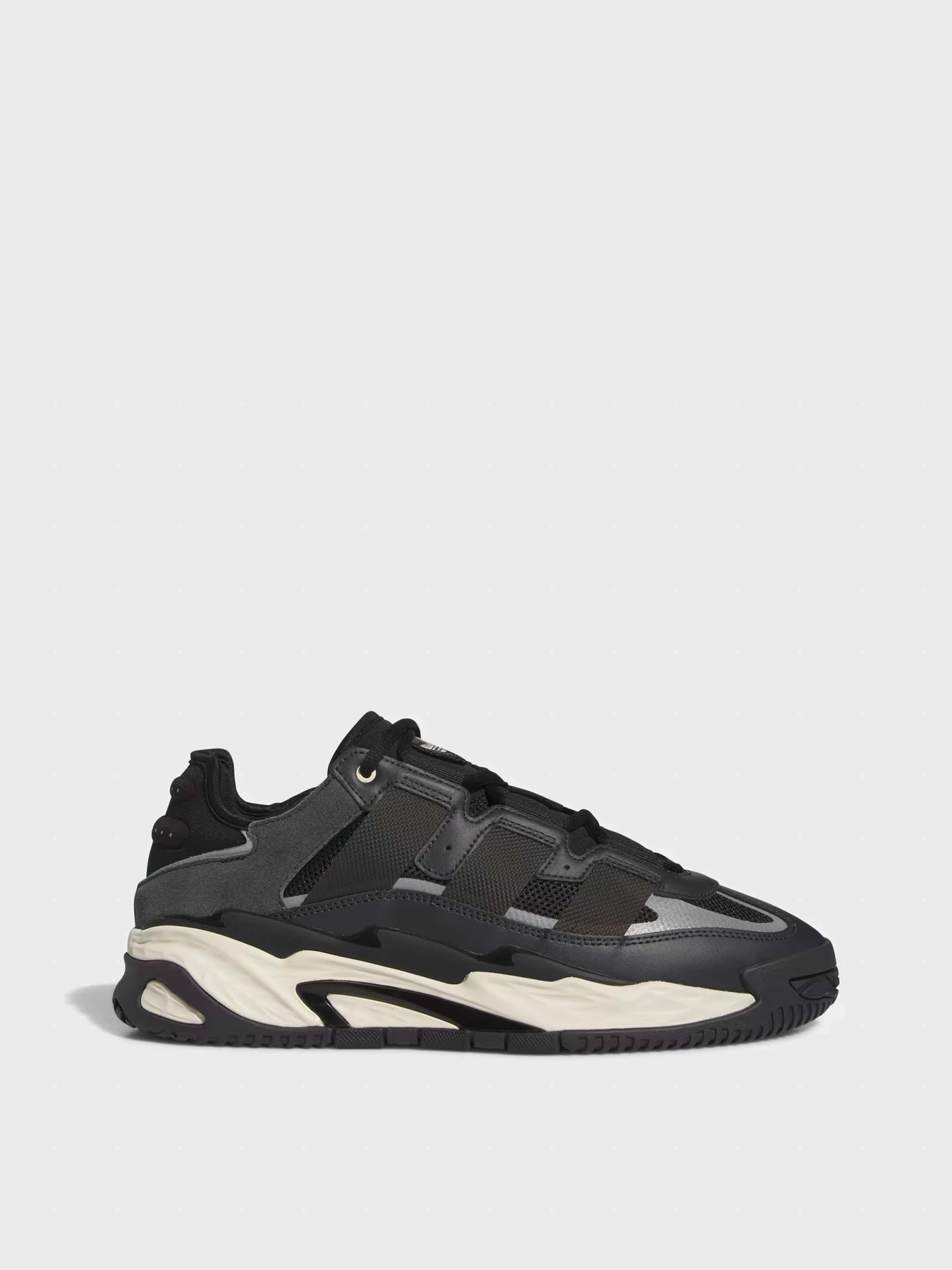 Кроссовки Adidas NITEBALL модель ID8067 Кроссовки Adidas NITEBALL модель ID8067 Фото