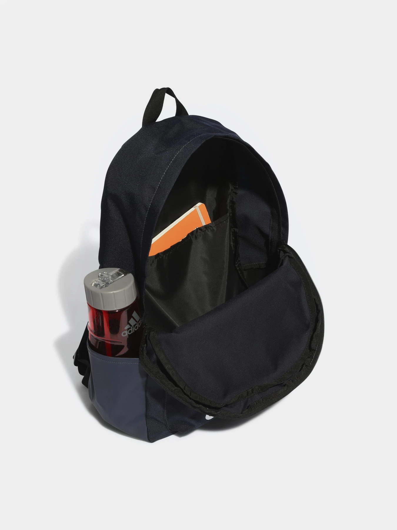 Рюкзаки Adidas CLASSIC BADGE OF SPORT 27L модель HR9809 Рюкзаки Adidas CLASSIC BADGE OF SPORT 27L модель HR9809 Фото