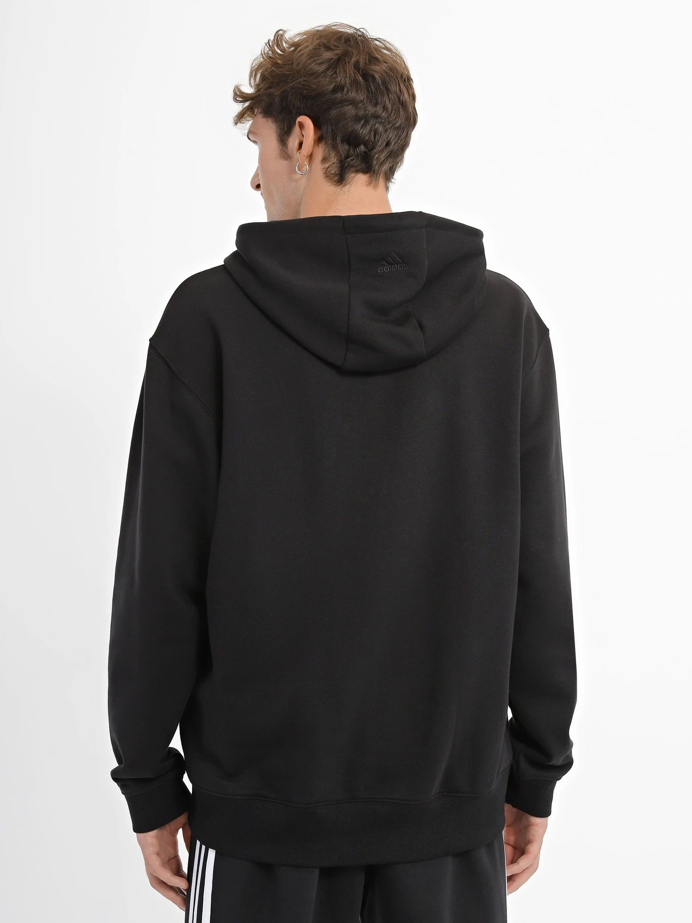 Худи и свитшоты Adidas All SZN Fleece Graphic модель IC9771 Худи и свитшоты Adidas All SZN Fleece Graphic модель IC9771 Фото