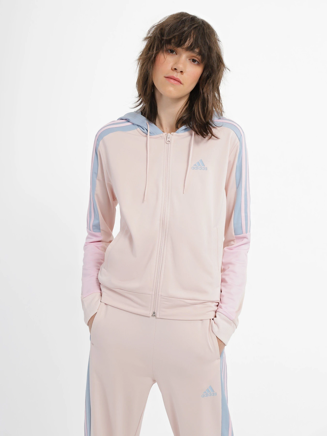 Костюмы Adidas Boldblock модель IJ8759 Костюмы Adidas Boldblock модель IJ8759 Фото