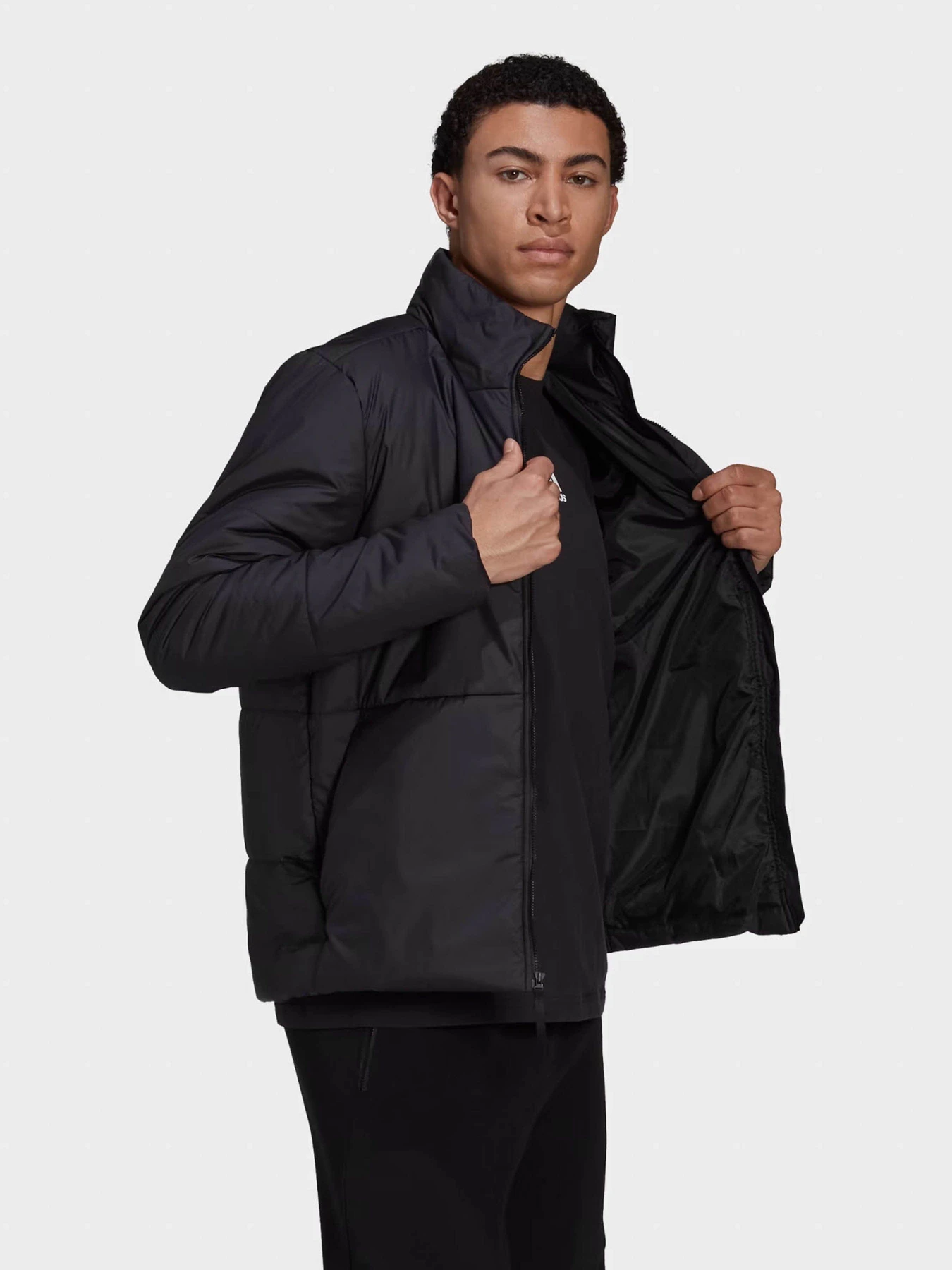 Куртки та дублянки Adidas BSC 3-Stripes Sportswear модель HG8758 Куртки та дублянки Adidas BSC 3-Stripes Sportswear модель HG8758 Фото