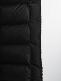 Куртки и дубленки Adidas Hooded Fur модель IJ8260 Фото