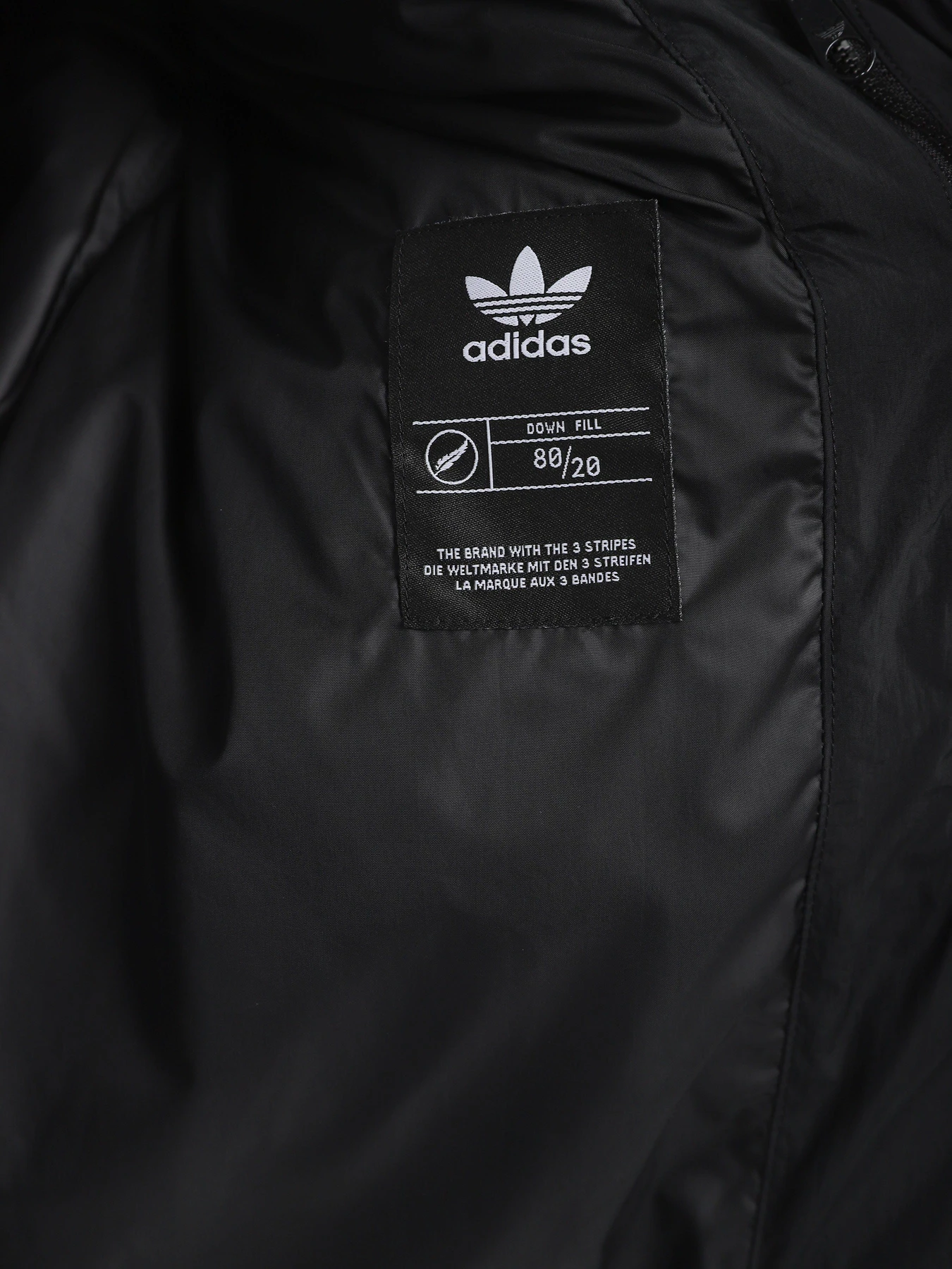 Куртки и дубленки Adidas Adicolor Down Regen Hooded Puffer модель IL2572 Фото