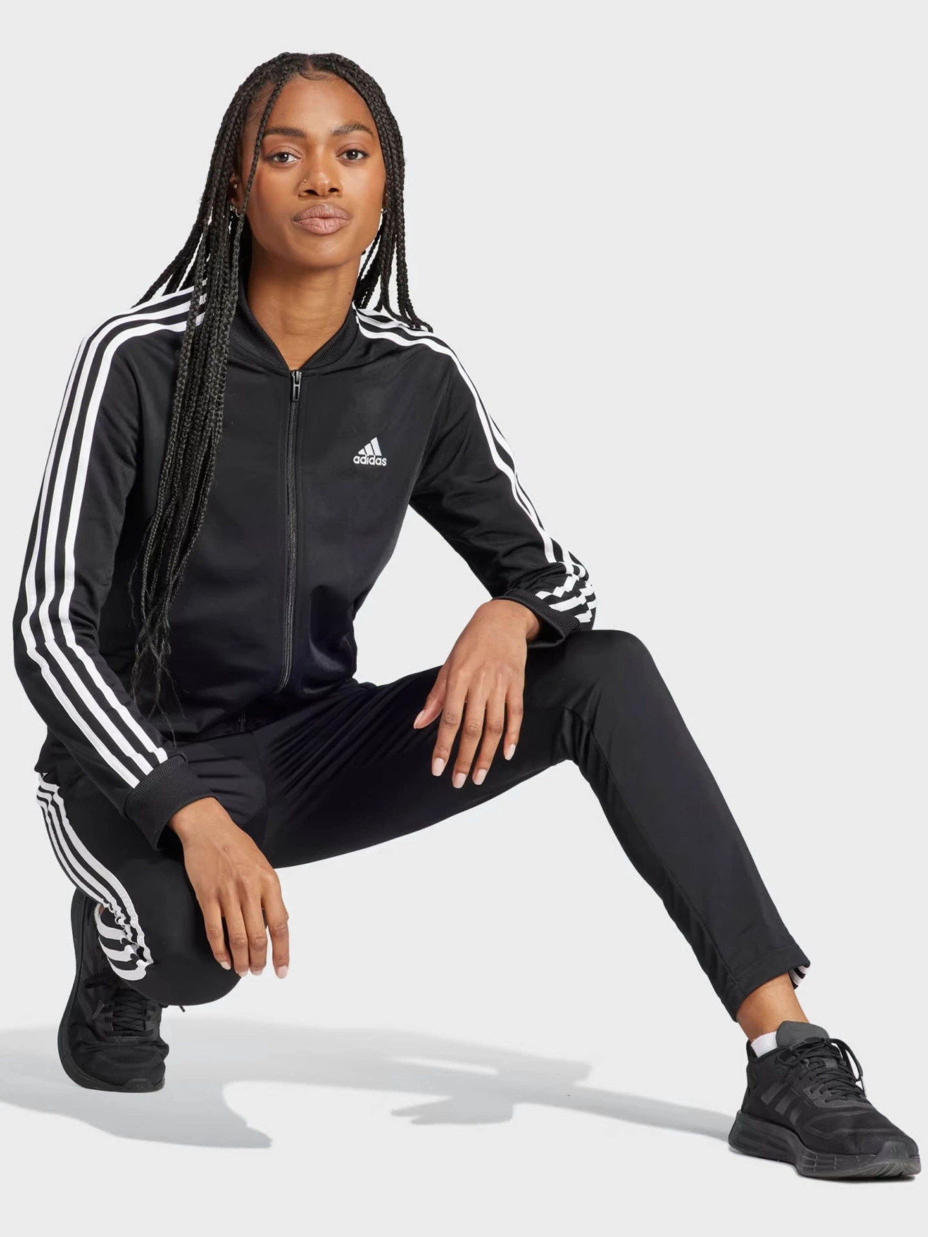 Костюмы Adidas ESSENTIALS 3-STRIPES модель IJ8781 Костюмы Adidas ESSENTIALS 3-STRIPES модель IJ8781 Фото