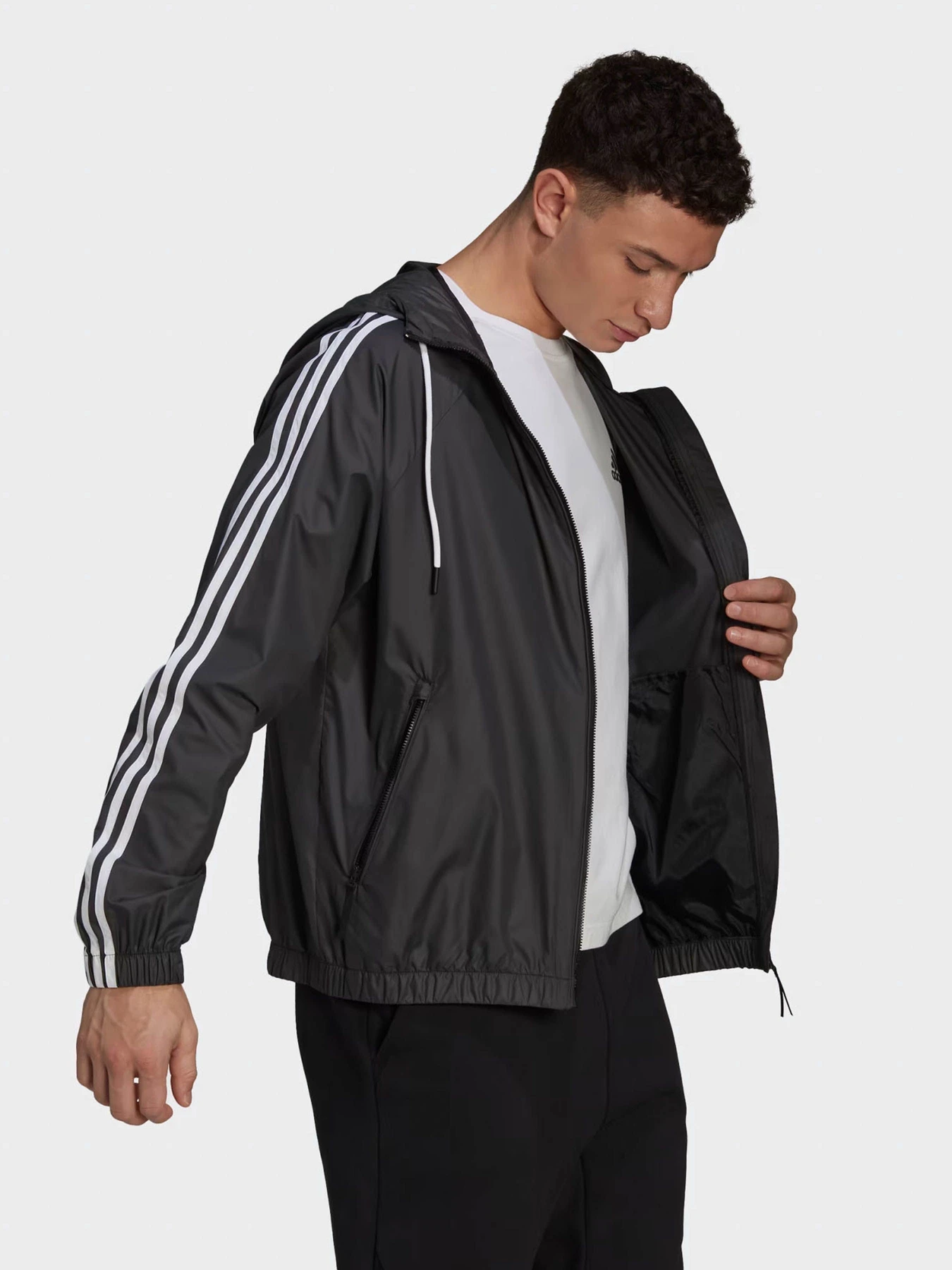 Куртки та дублянки Adidas BSC 3-Stripes Wind модель H65776 Фото