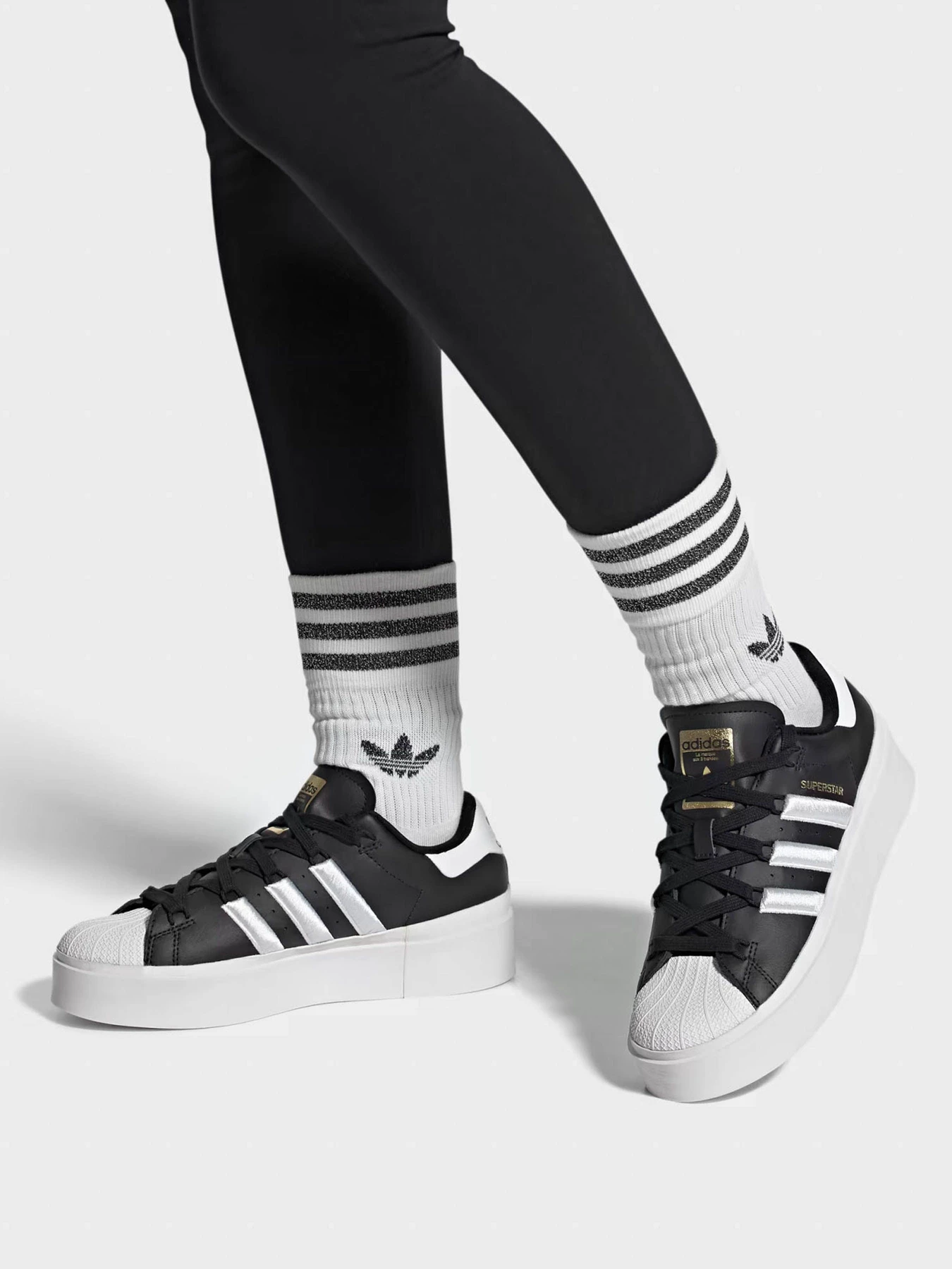 Кеды Adidas Superstar Bonega модель GX1841 Кеды Adidas Superstar Bonega модель GX1841 Фото