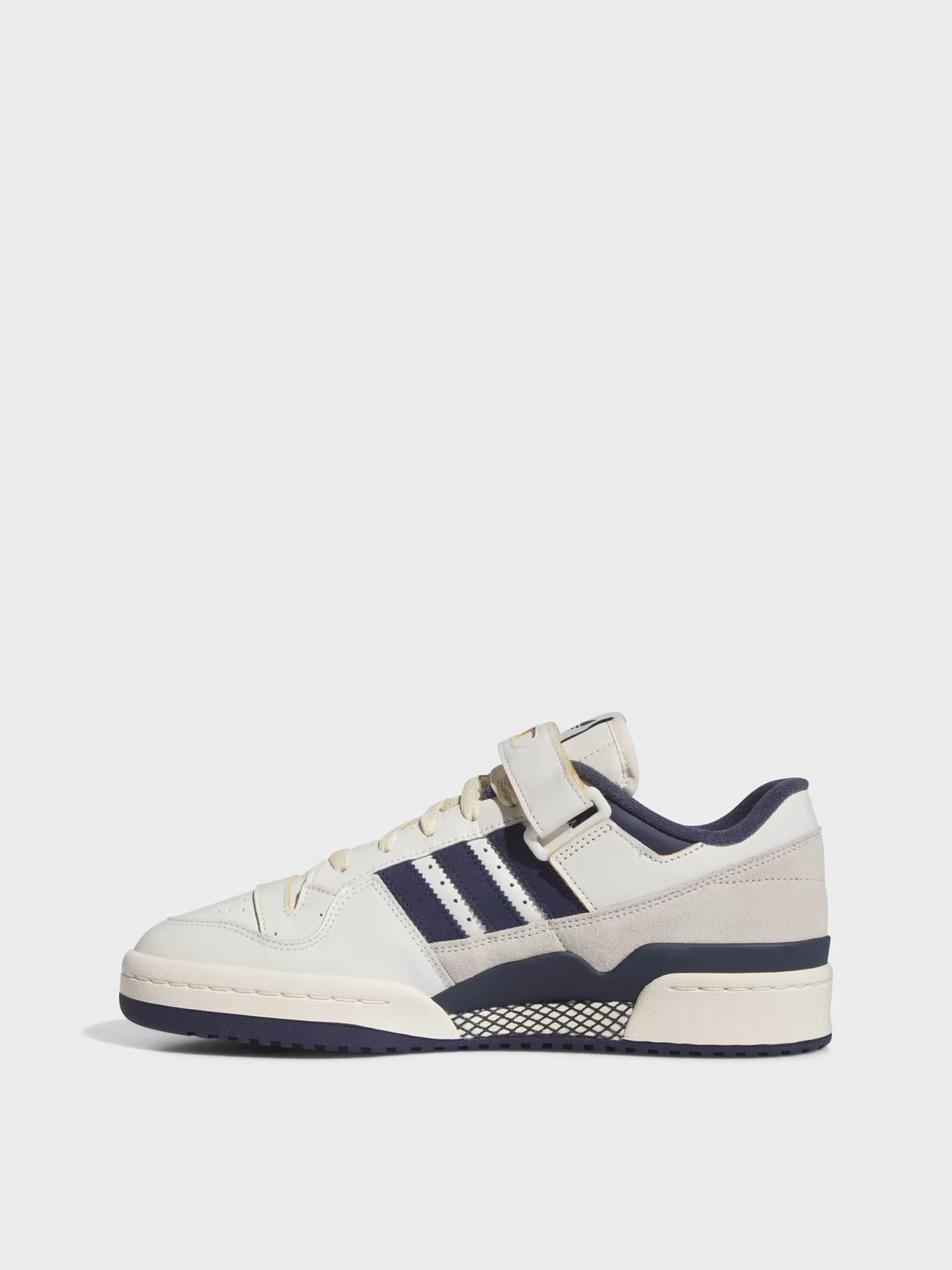 Кеды Adidas Originals Forum 84 Low модель IE9935 Кеды Adidas Originals Forum 84 Low модель IE9935 Фото