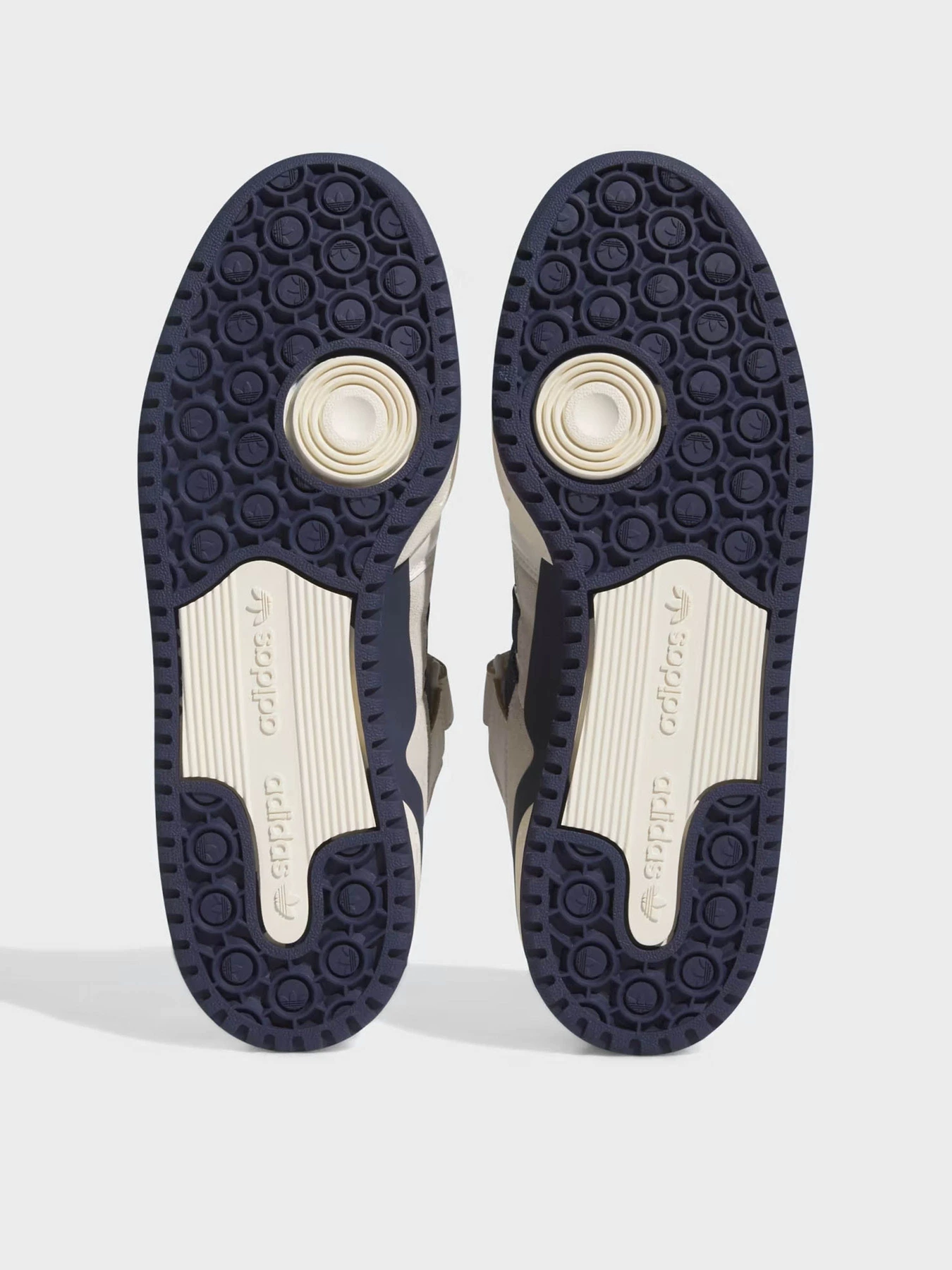 Кеды Adidas Originals Forum 84 Low модель IE9935 Кеды Adidas Originals Forum 84 Low модель IE9935 Фото