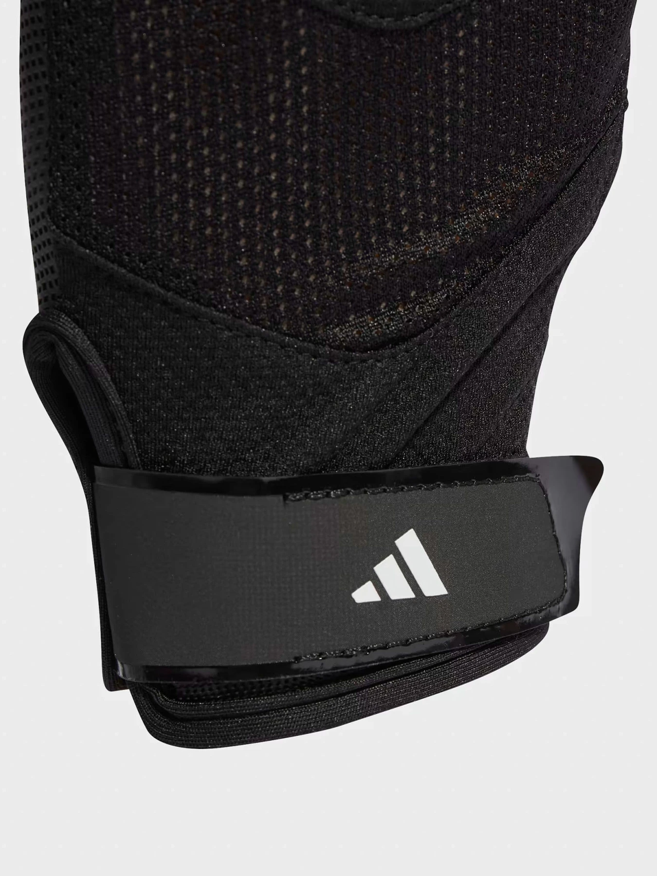 Перчатки для спорта Adidas Training модель II5598 Фото