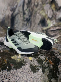 Кросівки Adidas TERREX AX4 HIKING модель IG5683 Фото