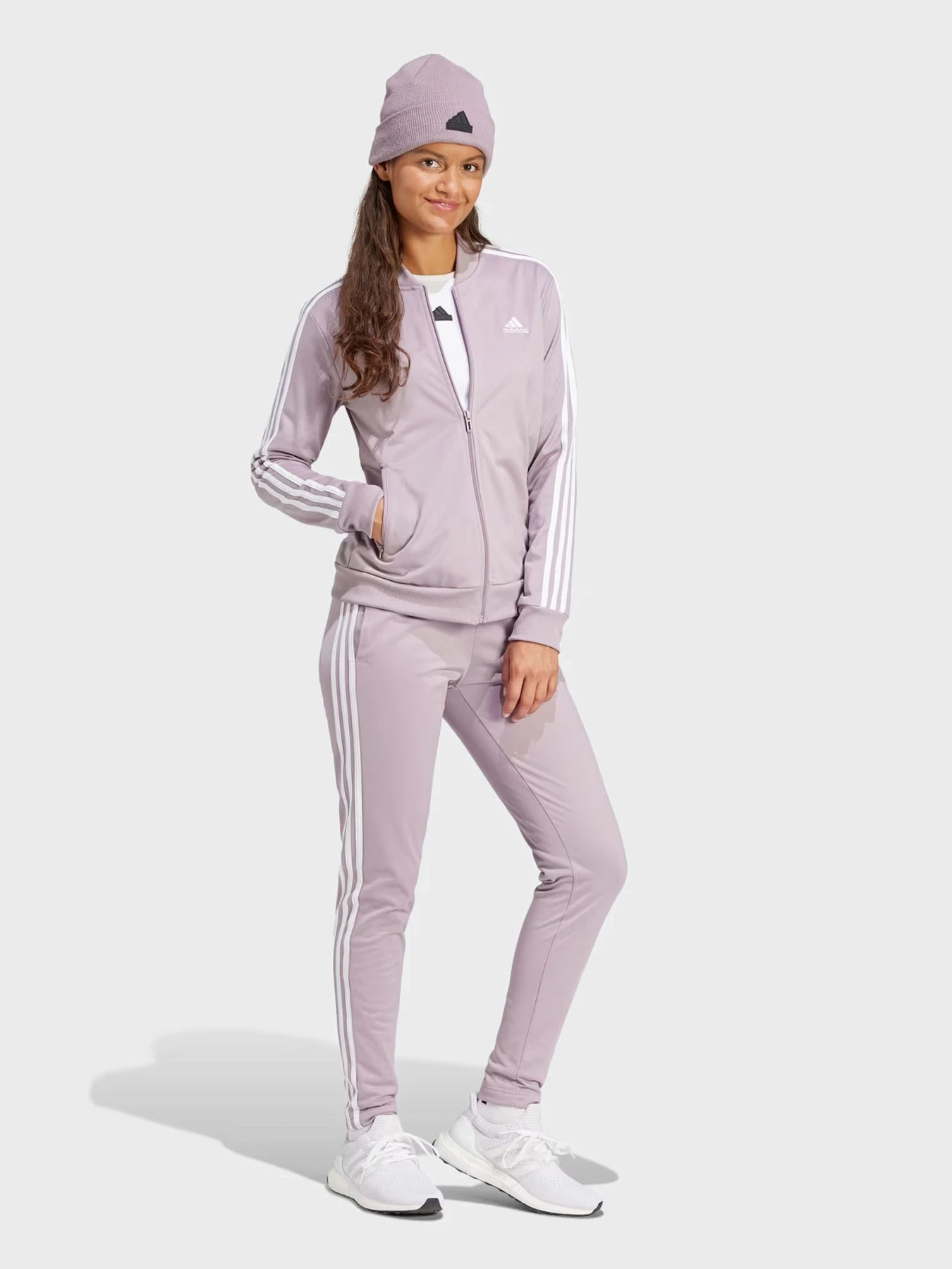 Костюмы Adidas ESSENTIALS 3-STRIPES модель IS0852 Костюмы Adidas ESSENTIALS 3-STRIPES модель IS0852 Фото