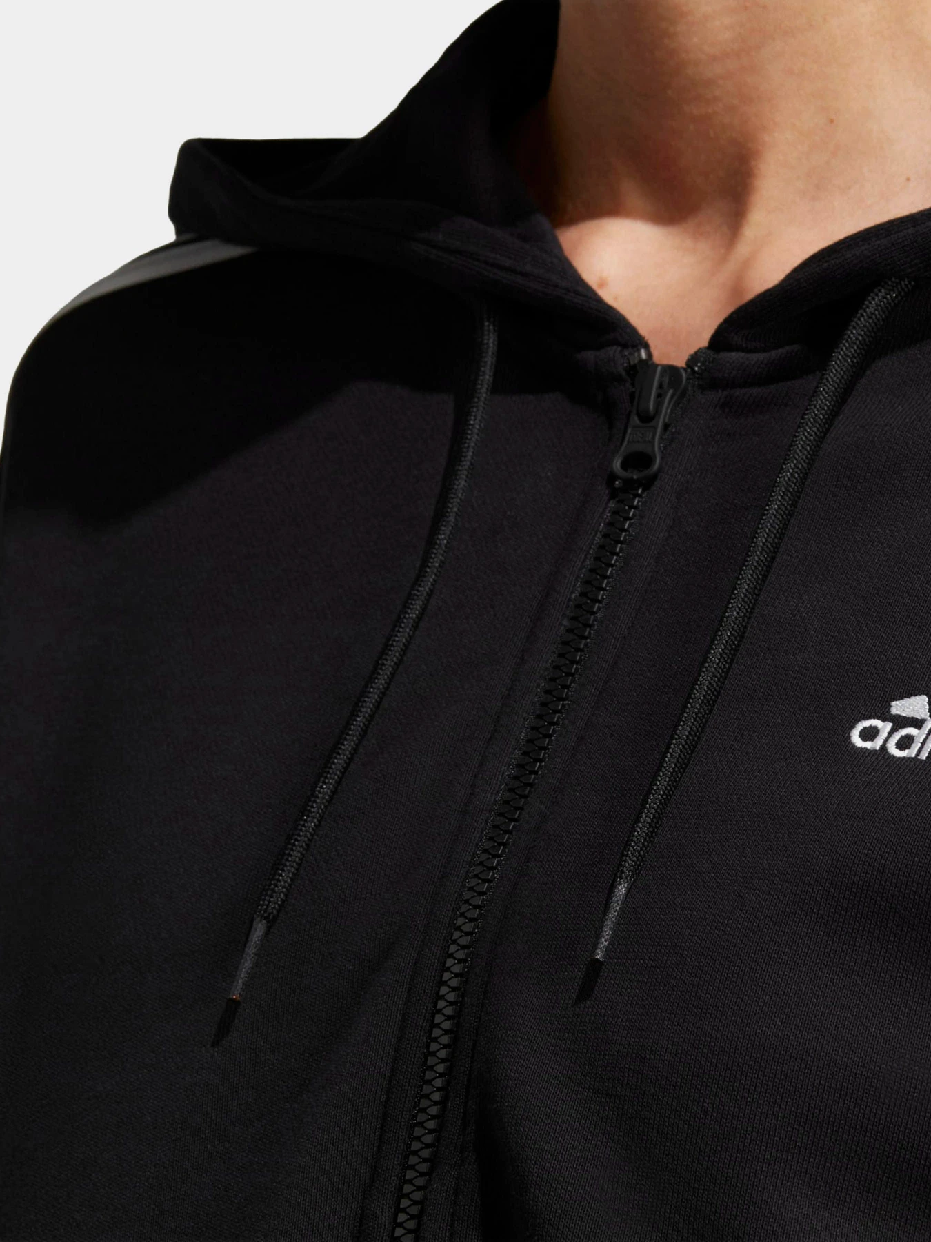 Худи и свитшоты Adidas ESSENTIALS 3-STRIPES FRENCH TE модель IC8781 Худи и свитшоты Adidas ESSENTIALS 3-STRIPES FRENCH TE модель IC8781 Фото
