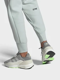 Кроссовки Adidas AVRYN_X модель IG1744 Фото