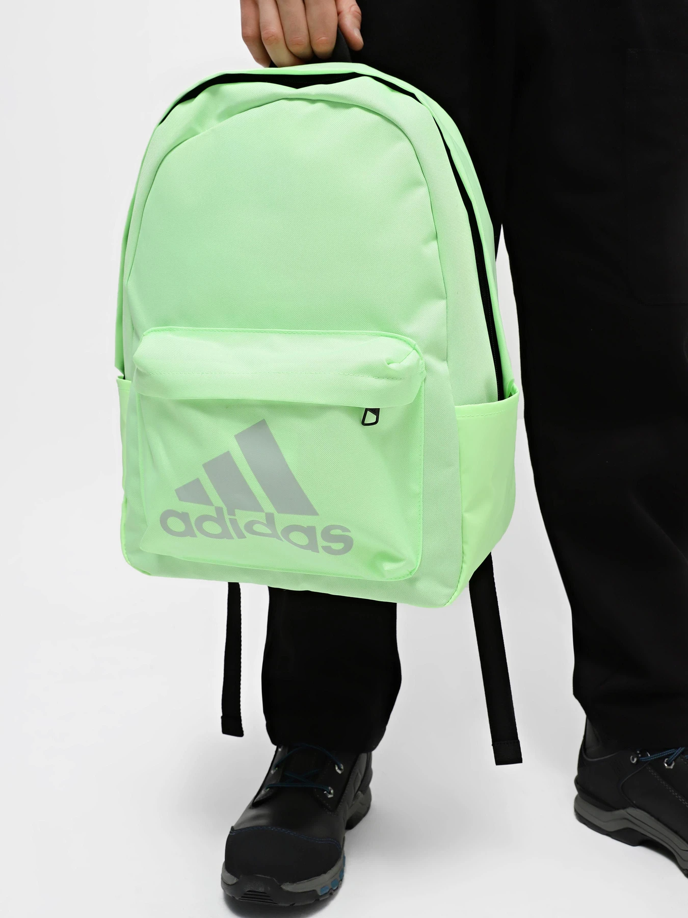 Рюкзаки Adidas CLASSIC BADGE OF SPORT 27.5L модель IP9845 Рюкзаки Adidas CLASSIC BADGE OF SPORT 27.5L модель IP9845 Фото