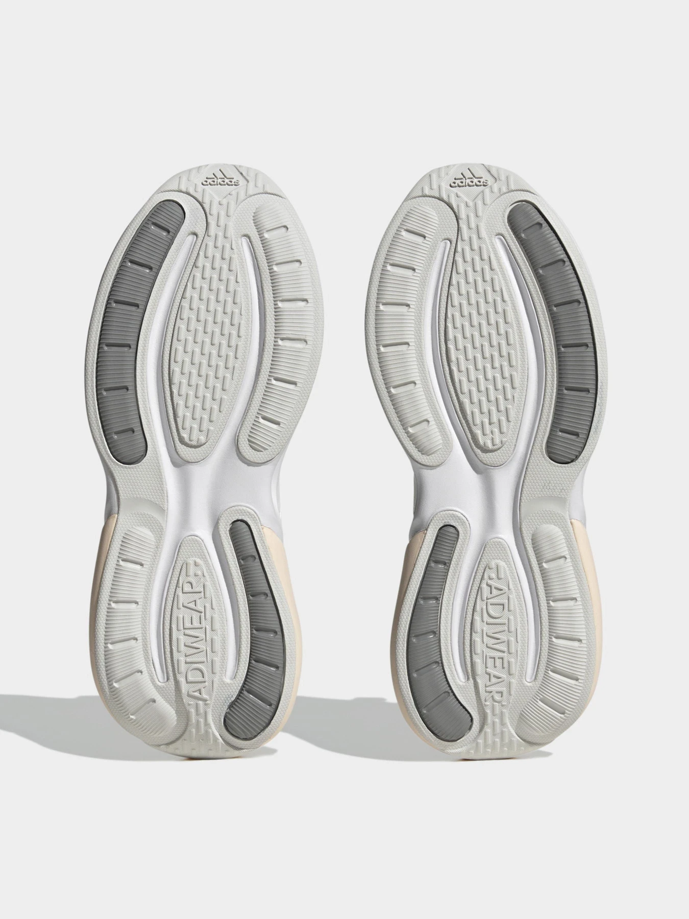 Кроссовки Adidas ALPHABOUNCE + модель HP6147 Фото