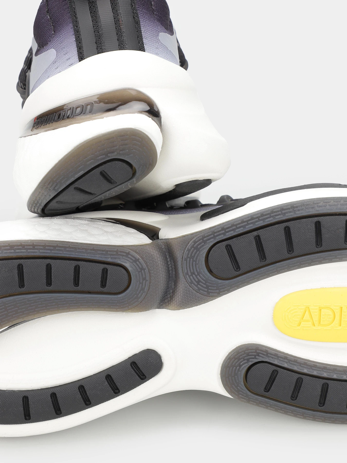 Кросівки Adidas ALPHABOOST V1 модель ID0317 Кросівки Adidas ALPHABOOST V1 модель ID0317 Фото