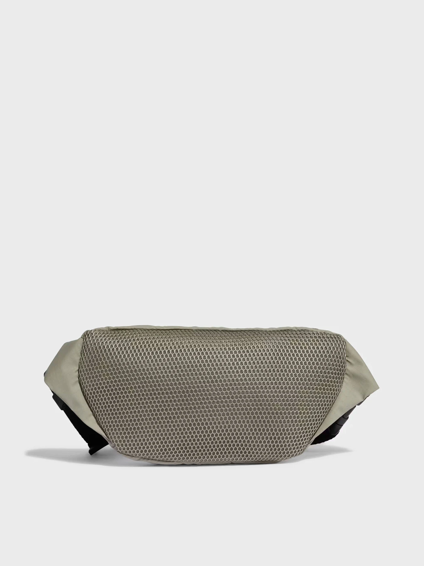 Сумки Adidas HYBRID WAISTBAG модель IQ0906 Сумки Adidas HYBRID WAISTBAG модель IQ0906 Фото