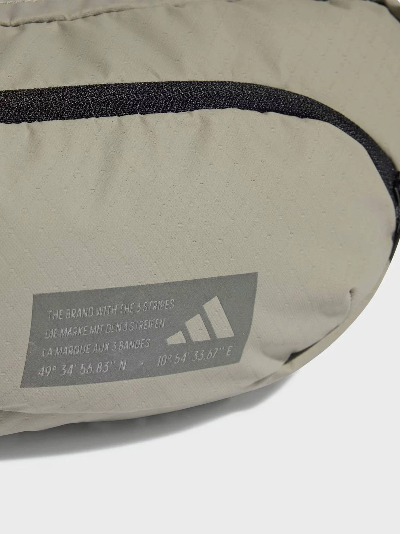 Сумки Adidas HYBRID WAISTBAG модель IQ0906 Сумки Adidas HYBRID WAISTBAG модель IQ0906 Фото