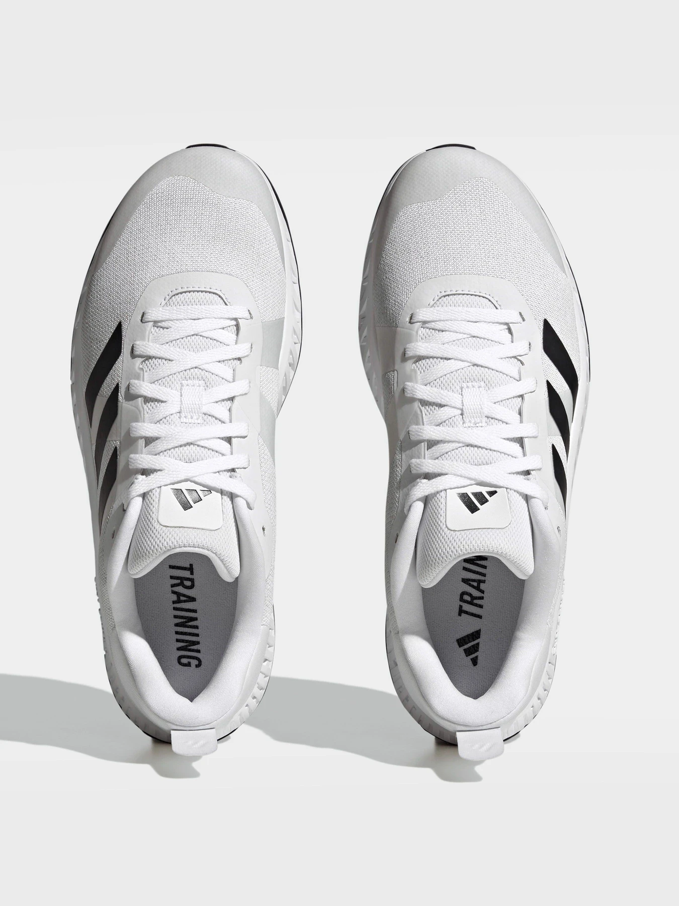 Кросівки Adidas EVERYSET TRAINER модель ID4990 Кросівки Adidas EVERYSET TRAINER модель ID4990 Фото