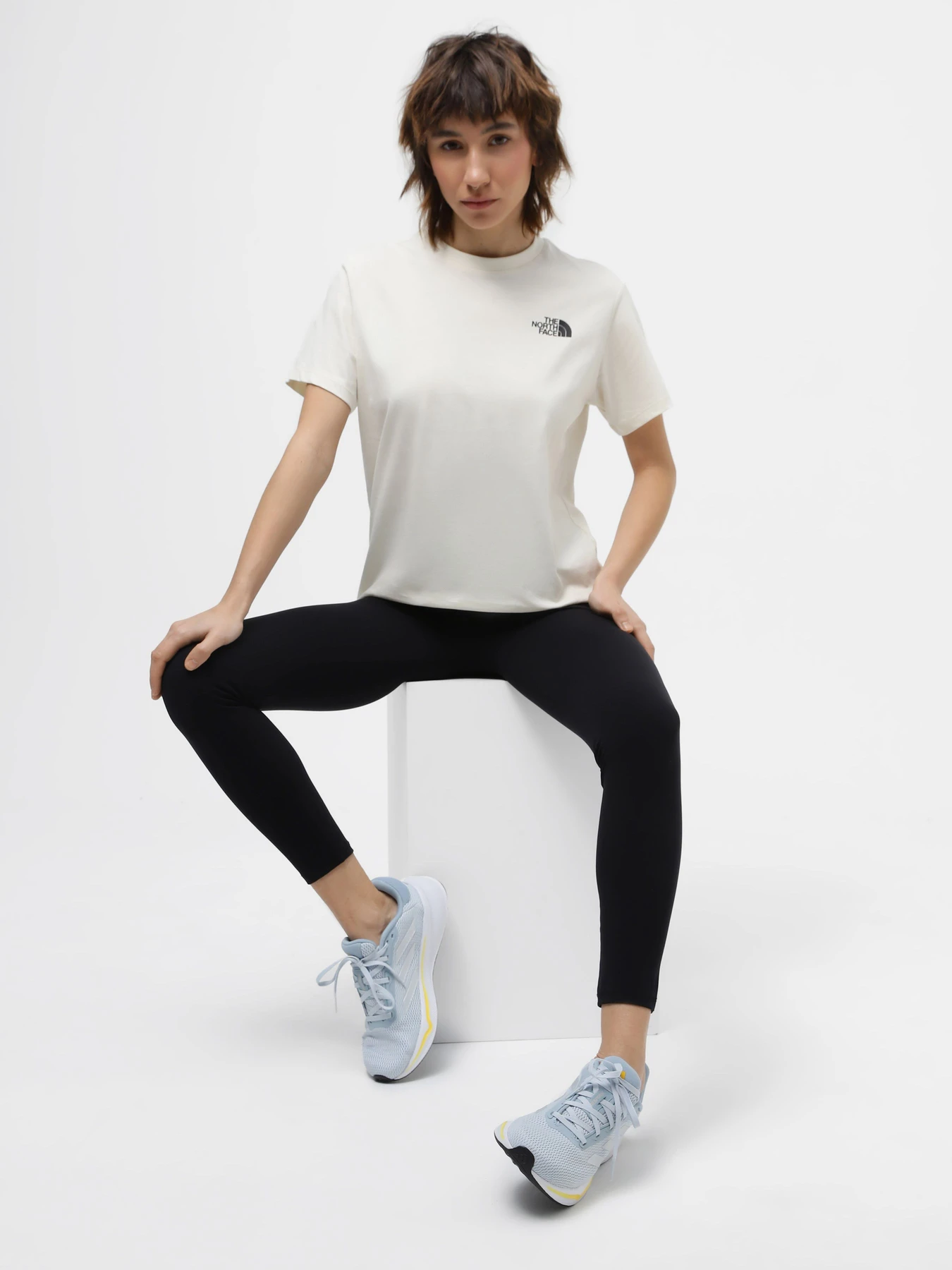 Кроссовки Adidas RESPONSE модель IF3010 Кроссовки Adidas RESPONSE модель IF3010 Фото