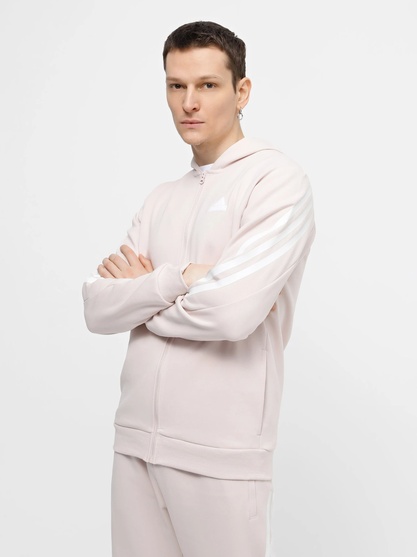 Худи и свитшоты Adidas FI 3S FZ модель IR9207 Худи и свитшоты Adidas FI 3S FZ модель IR9207 Фото