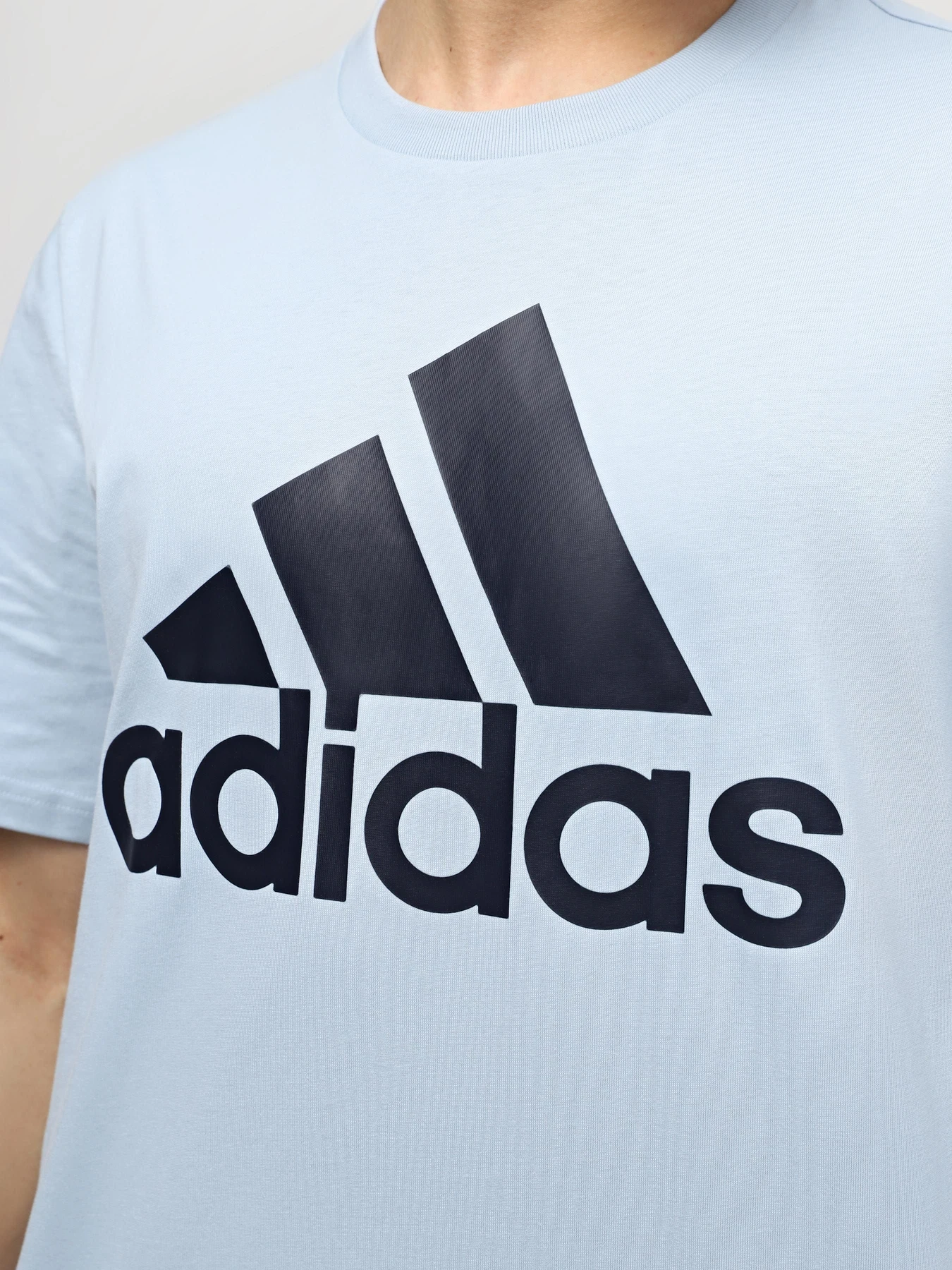 Футболки и поло Adidas SPORTSWEAR модель IS1303 Футболки и поло Adidas SPORTSWEAR модель IS1303 Фото