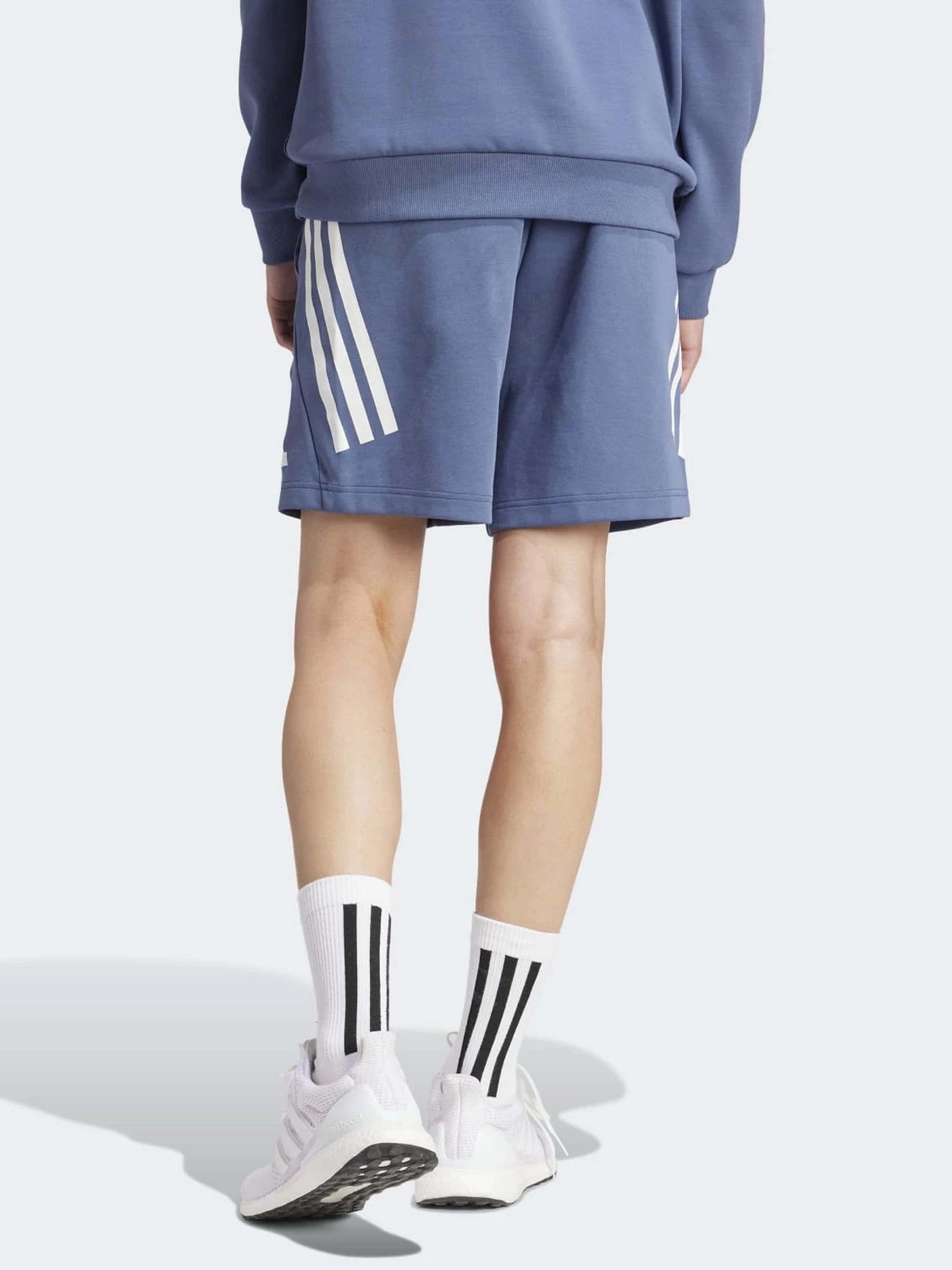 Шорты Adidas FUTURE ICONS 3-STRIPES модель IR9199 Шорты Adidas FUTURE ICONS 3-STRIPES модель IR9199 Фото