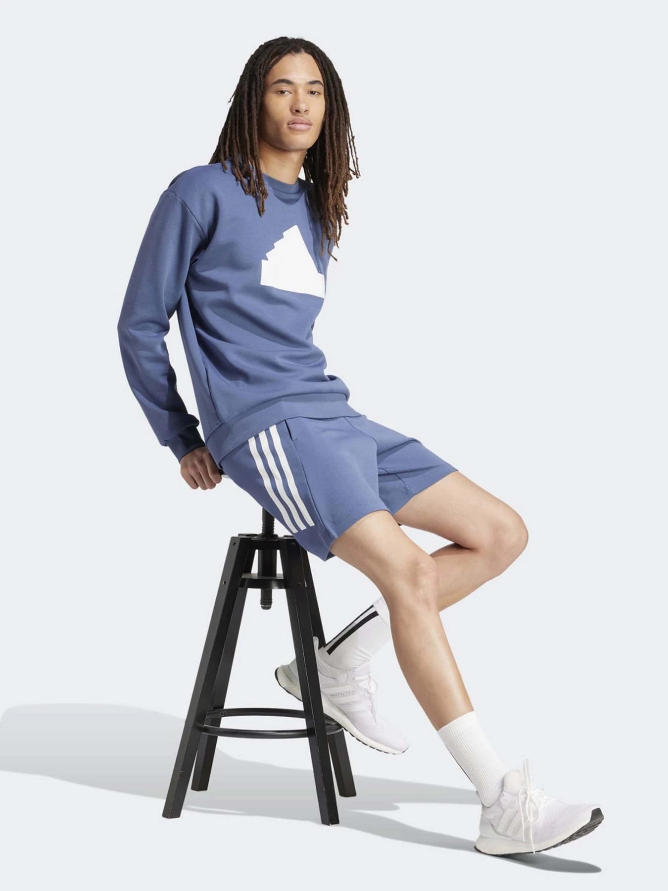 Шорты Adidas FUTURE ICONS 3-STRIPES модель IR9199 Шорты Adidas FUTURE ICONS 3-STRIPES модель IR9199 Фото