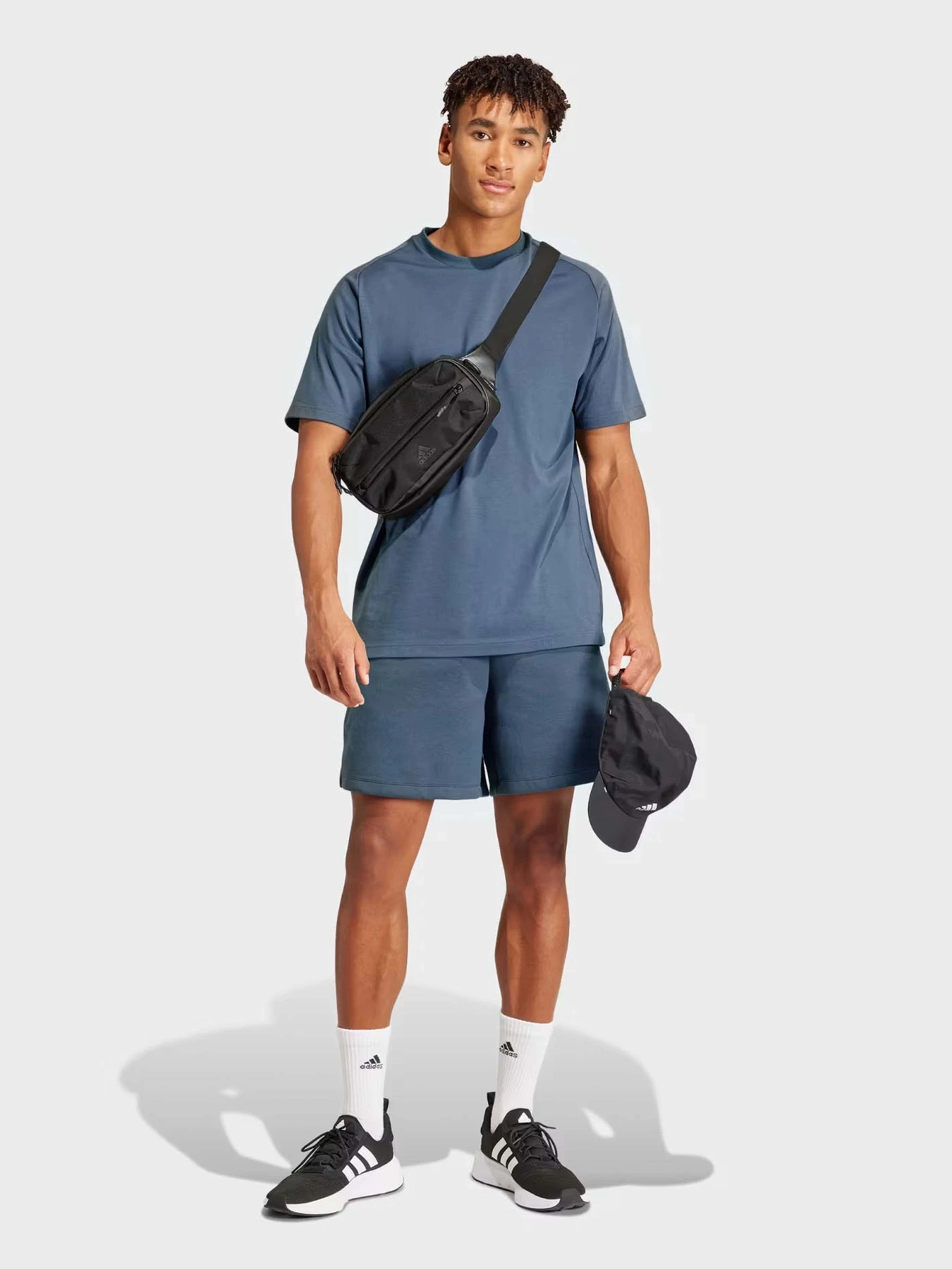 Футболки и поло Adidas Z.N.E. SPORTSWEAR модель IS8358 Футболки и поло Adidas Z.N.E. SPORTSWEAR модель IS8358 Фото