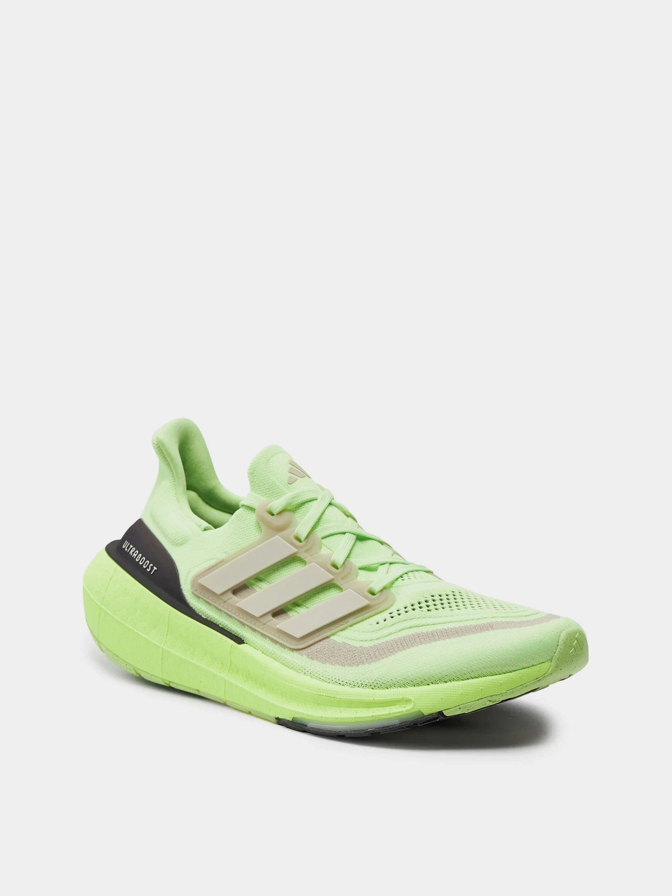 Кроссовки Adidas ULTRABOOST LIGHT PERFORMANCE модель IE3333 Кроссовки Adidas ULTRABOOST LIGHT PERFORMANCE модель IE3333 Фото