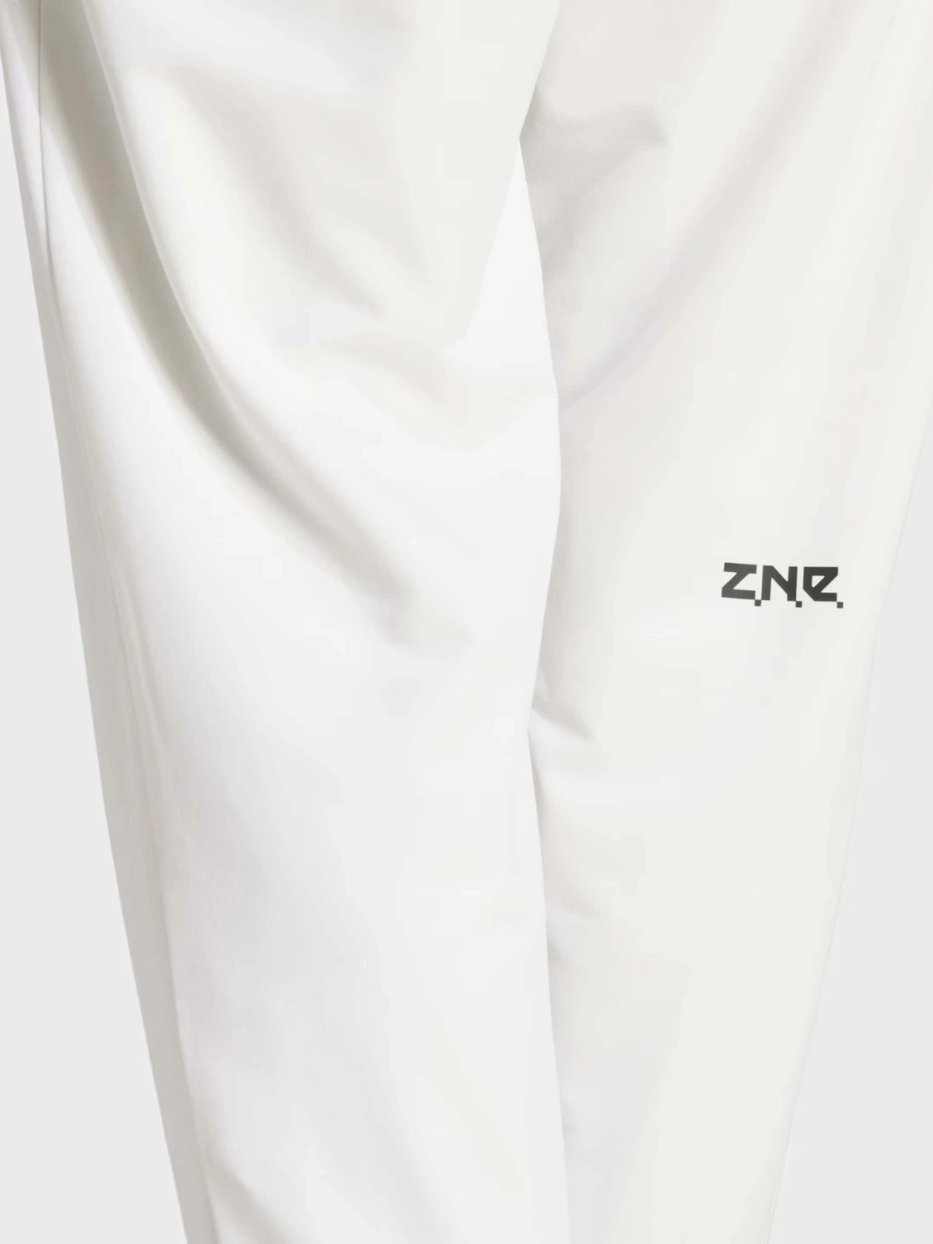 Брюки Adidas Z.N.E. WOVEN модель IN1909 Брюки Adidas Z.N.E. WOVEN модель IN1909 Фото