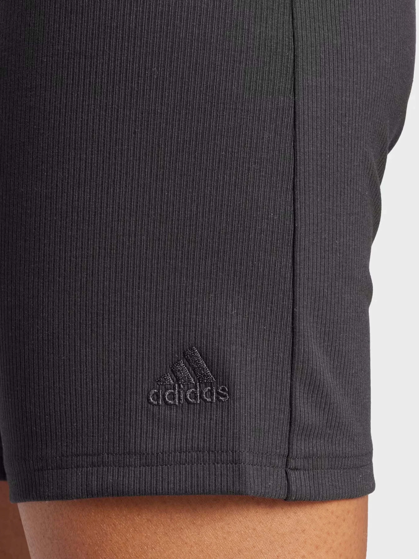 Шорти Adidas LOUNGE RIBBED HIGH-WAIST BIKE модель IR8786 Шорти Adidas LOUNGE RIBBED HIGH-WAIST BIKE модель IR8786 Фото